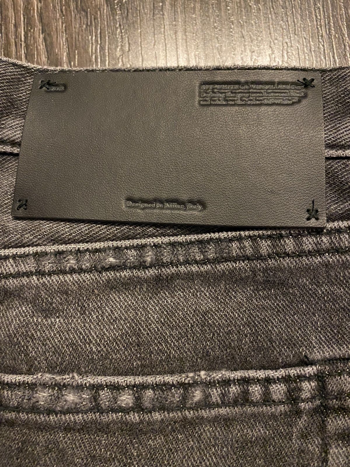 Off-White × Virgil Abloh Painter Slim Diagonal Embroidered Denim Size US 34 / EU 50 - 6 Thumbnail