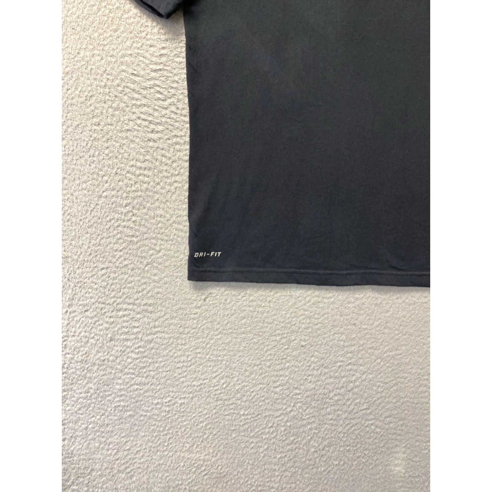 Nike Nike Dri-Fit T‑Shirt Black S Men Short Sleeve Crew Neck Moisture Wicking Beach Tee Size US S / EU 44-46 / 1 - 2 Thumbnail