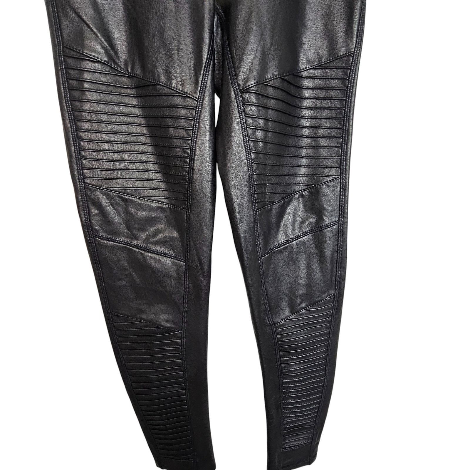 7 For All Mankind 7 For All Mankind Womens Faux Leather Moto Leggings Sz XS Size 25" / US 0 / IT 36 - 3 Thumbnail