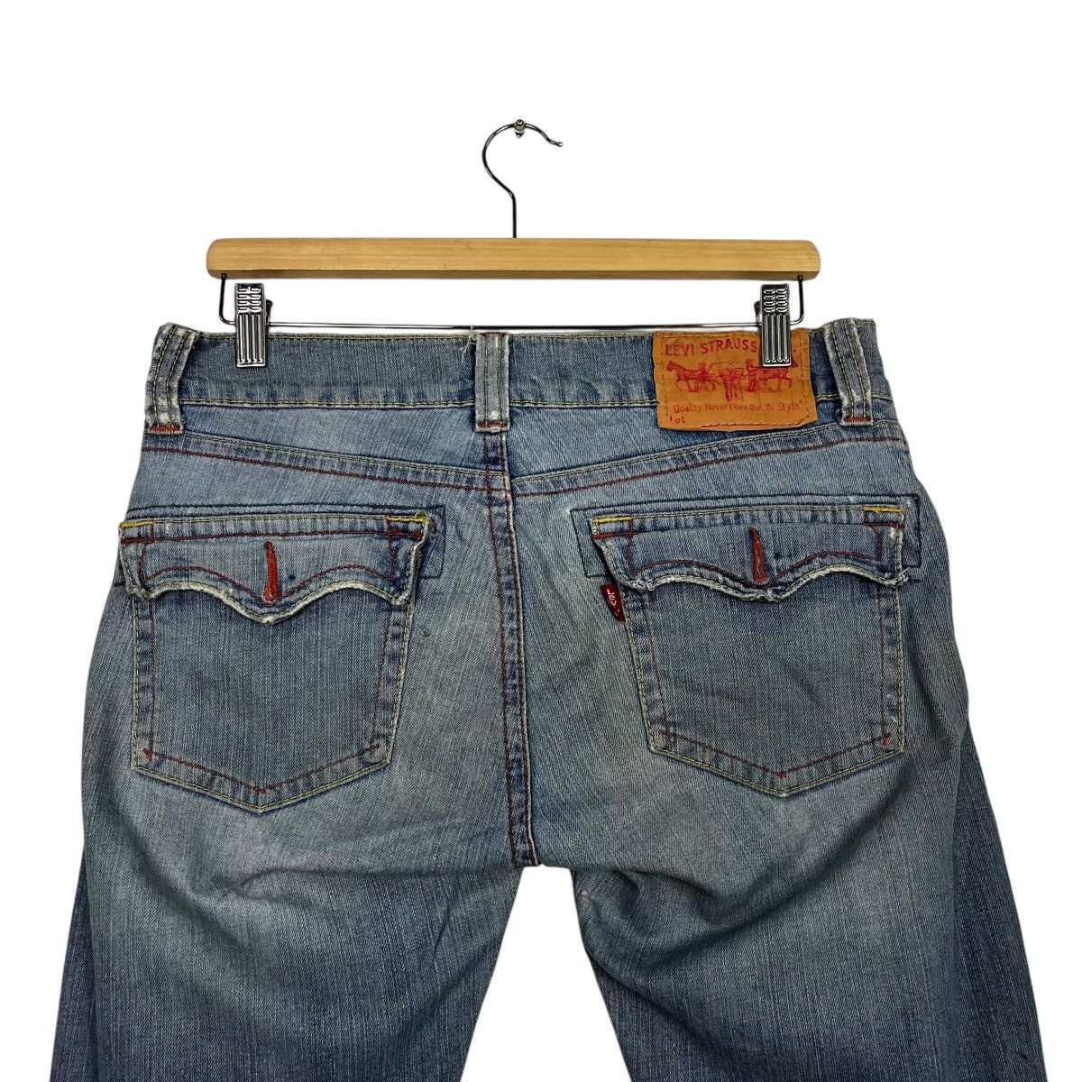 Levi's Vintage Y2k Levis Distressed Denim Jeans Size 34" / US 12 / IT 48 - 8 Thumbnail