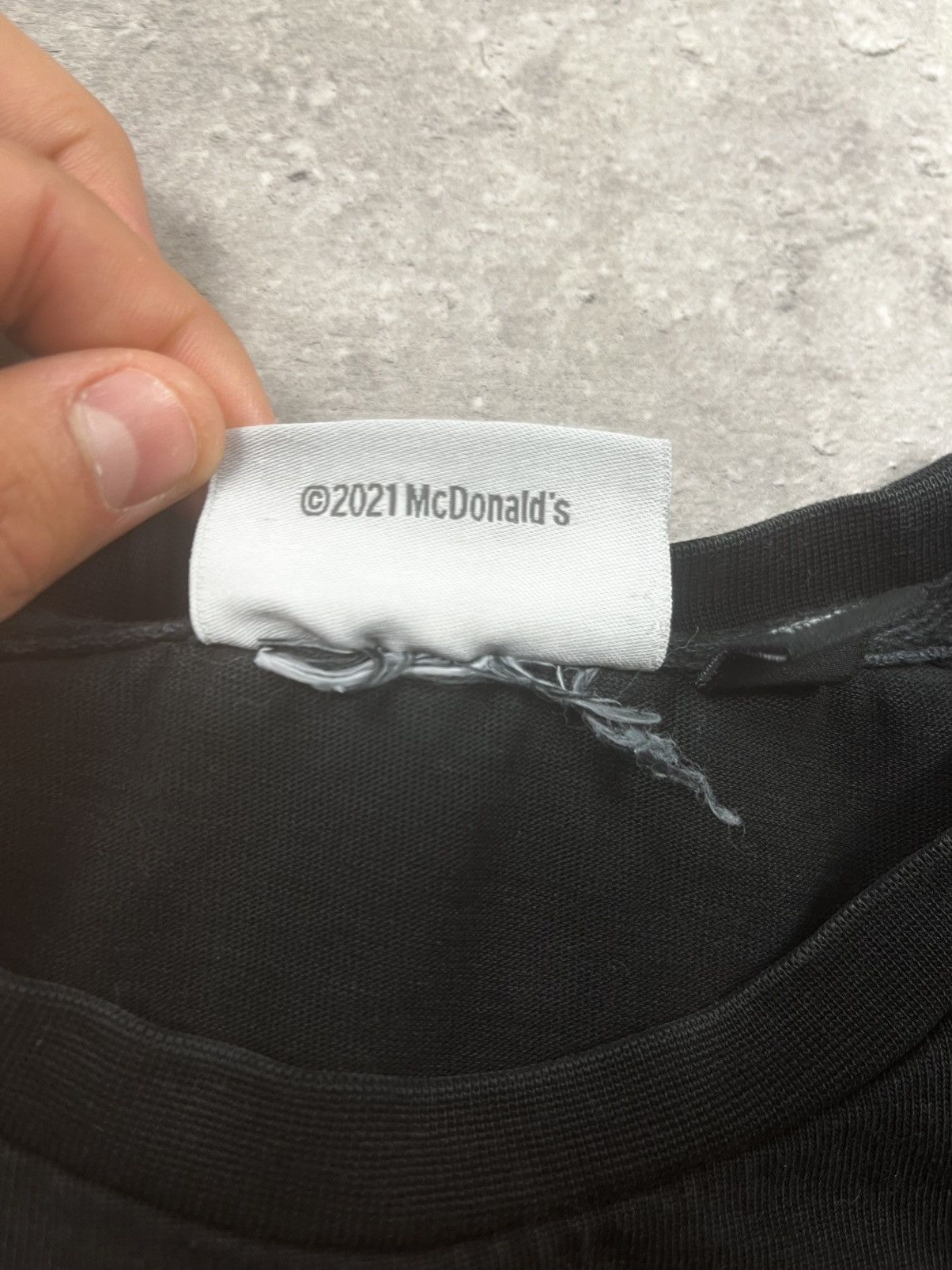 Snipes McDonald's x Snipes Black Graphic I'm Lovin' It Burger XL Size US L / EU 52-54 / 3 - 3 Thumbnail