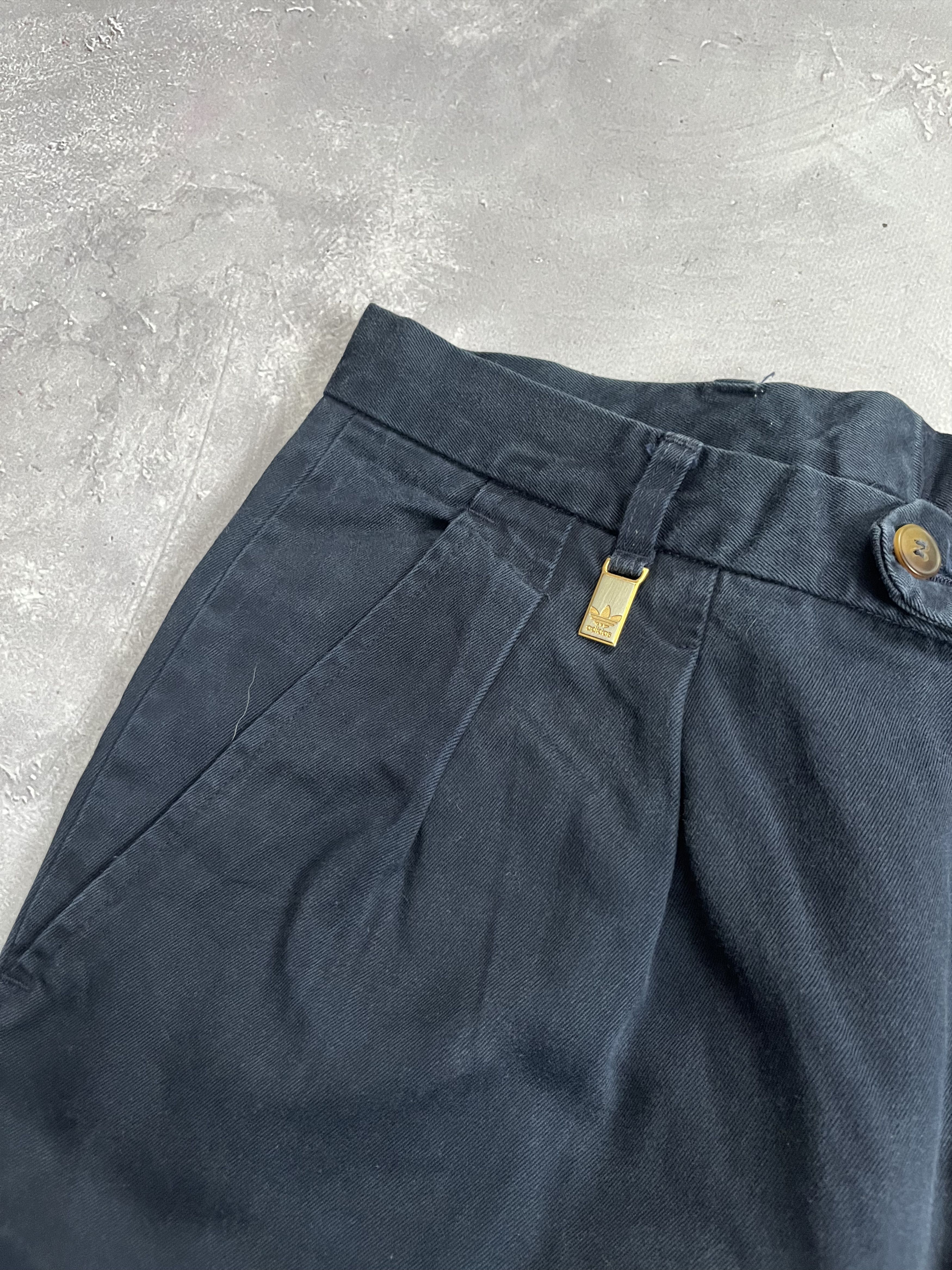 Adidas Vintage Adidas Ventex Pleated Chino Pants Metal Logo Size US 33 - 7 Thumbnail