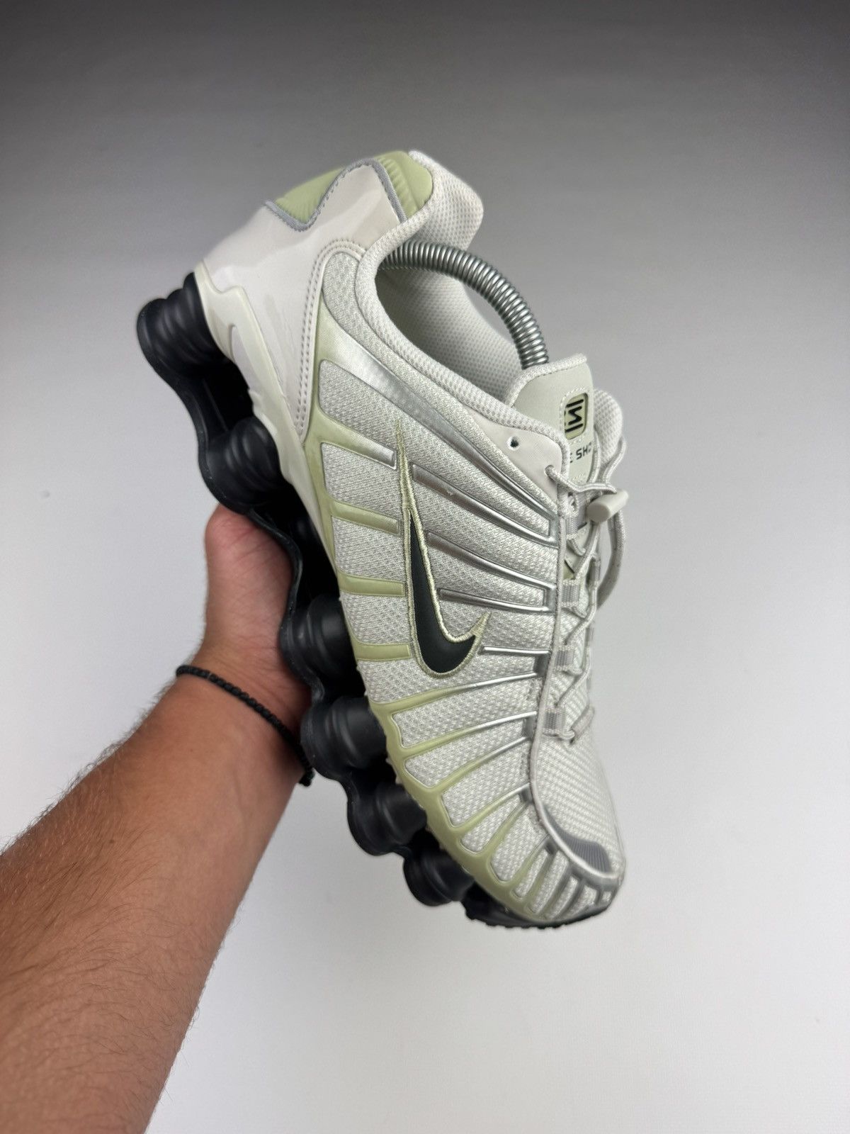 Nike Nike Shox TL Olive Aura US10,5 Size US 10.5 / EU 43-44 - 2 Thumbnail