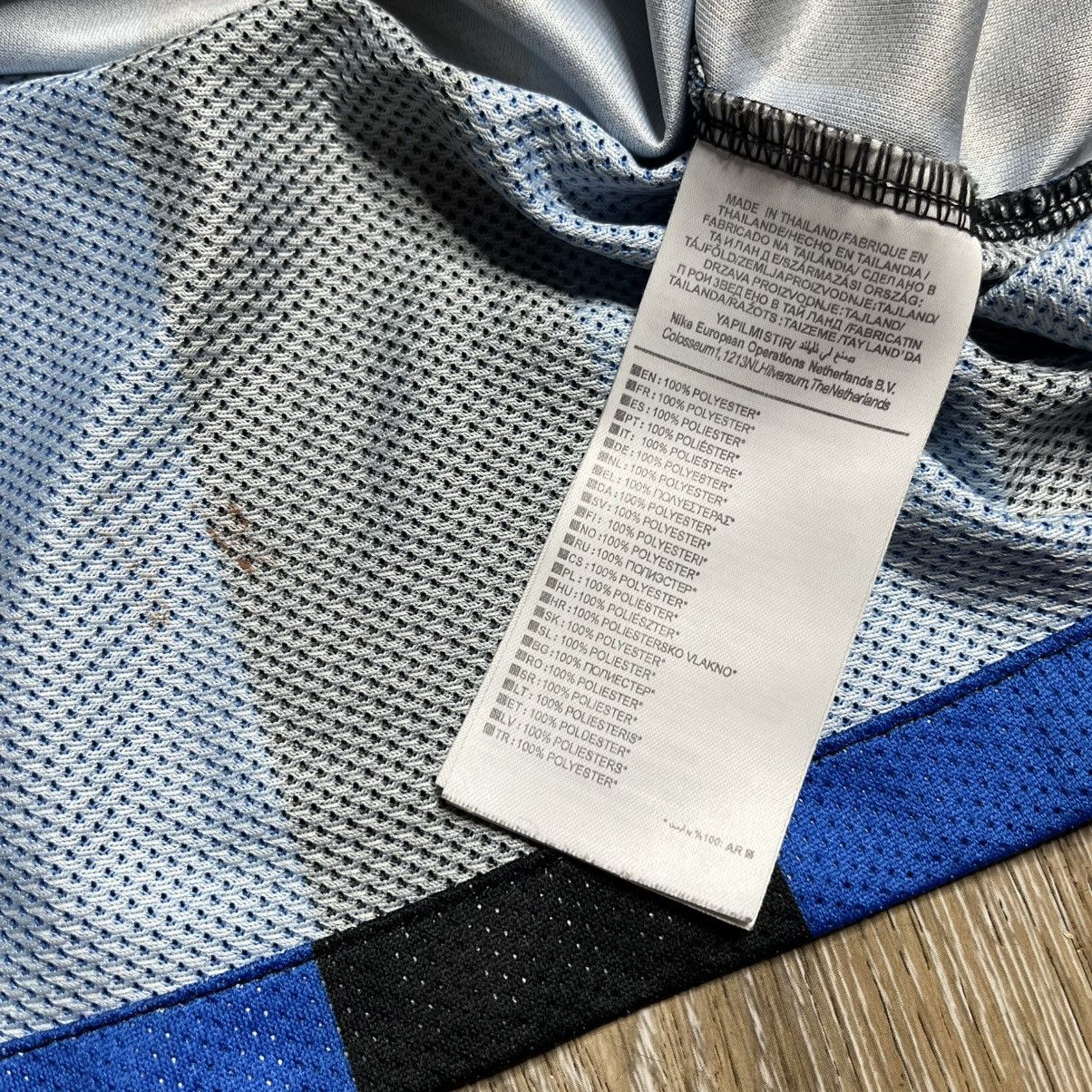 Nike × Vintage 09/10 nike inter milan championship league jersey Size US L / EU 52-54 / 3 - 7 Thumbnail