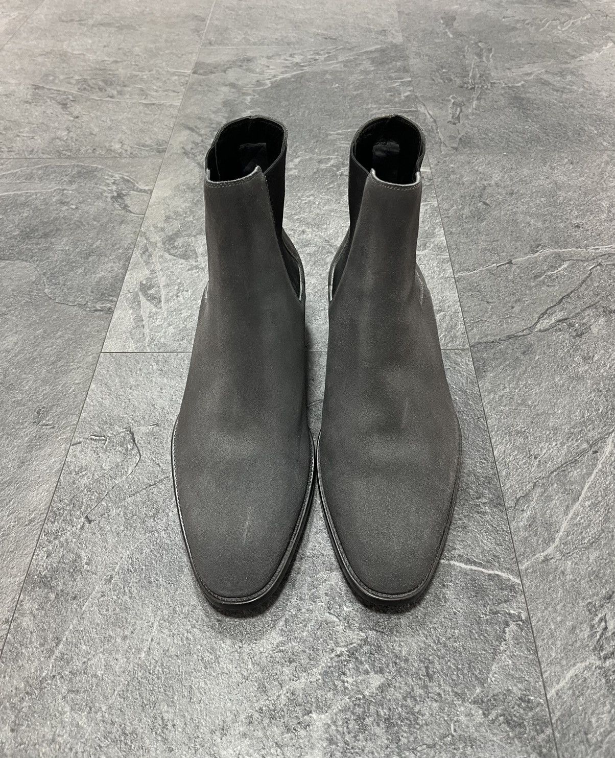 Saint Laurent Paris Saint Laurent Wyatt Suede Chelsea Boots Size US 9.5 / EU 42-43 - 3 Thumbnail