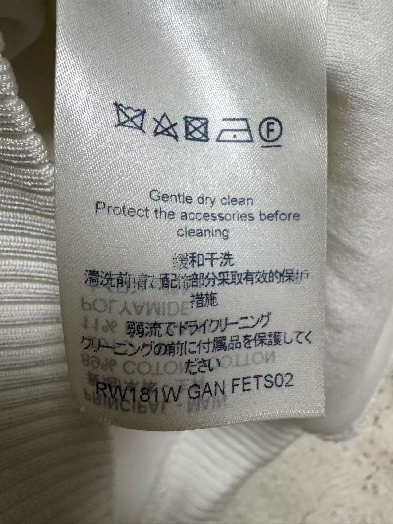 Louis Vuitton LV Monogram Authentic Sweater XL Size XL / US 12-14 / IT 48-50 - 4 Thumbnail