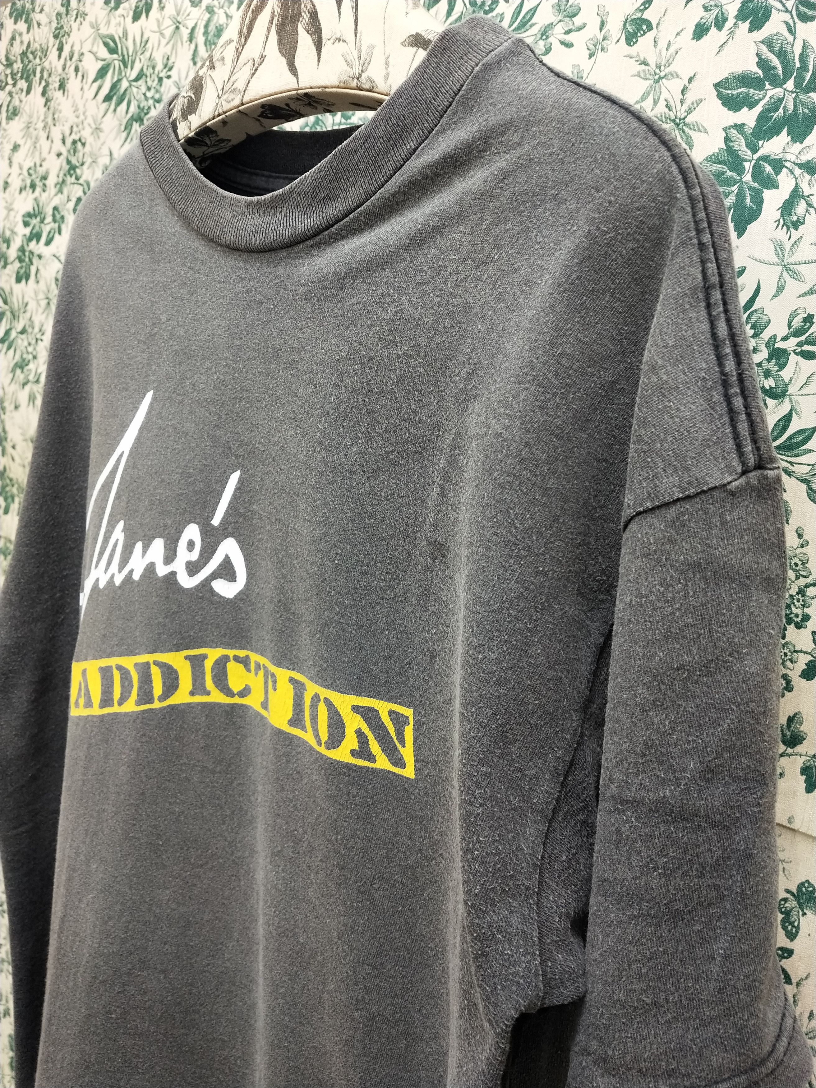 Band Tees × Giant × Vintage 90s Janes Addiction Tee Size US L / EU 52-54 / 3 - 3 Thumbnail