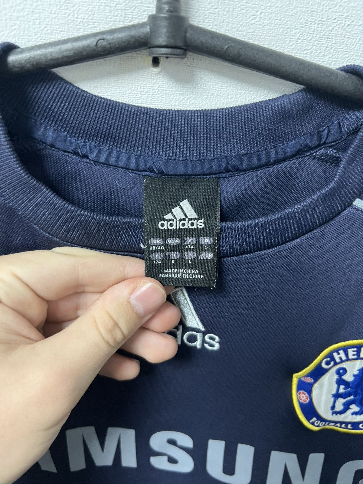 Adidas Vintage Adidas Chelsea Training Football Jacket Size US L / EU 52-54 / 3 - 3 Thumbnail