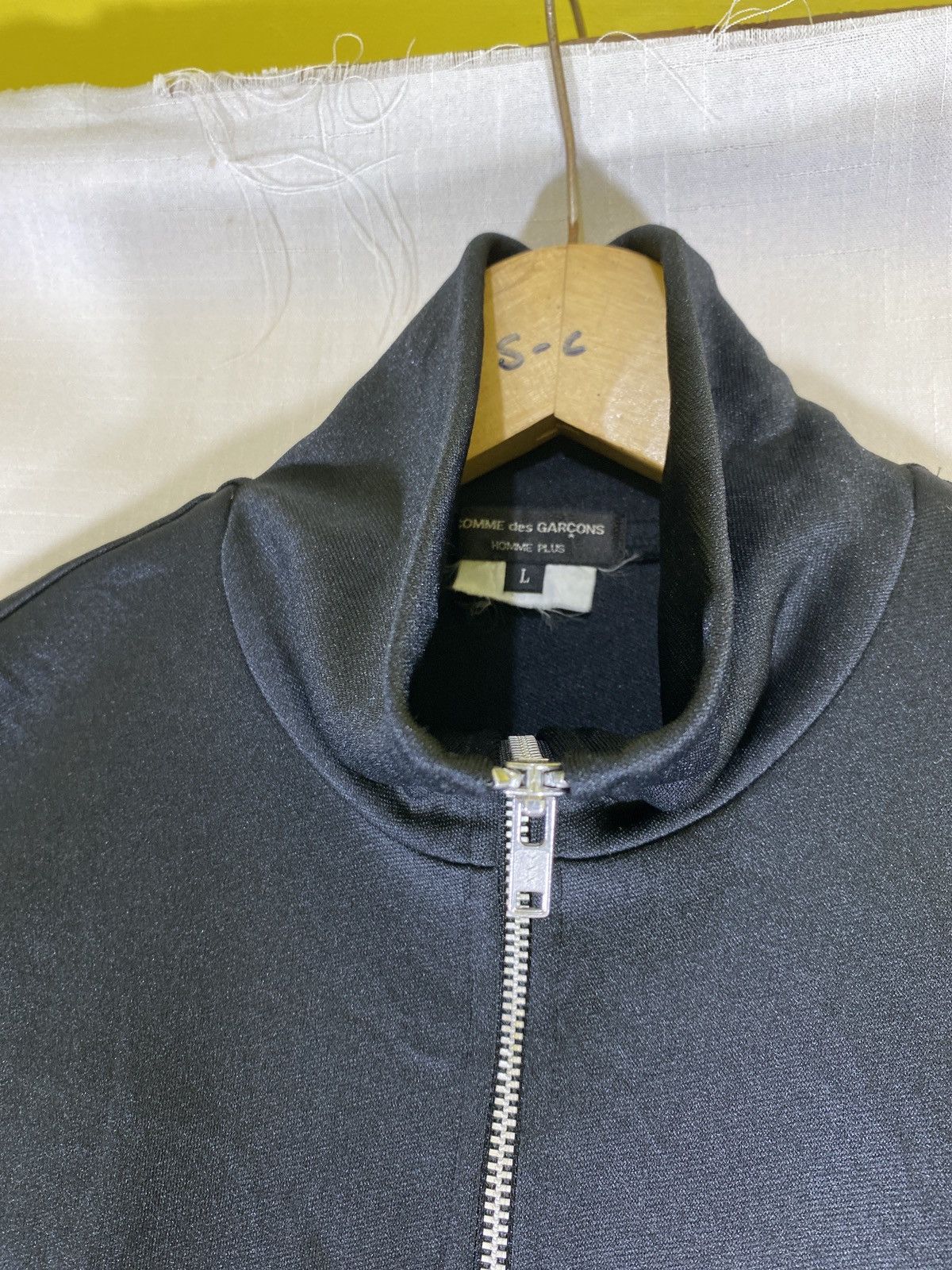 Comme des Garcons Homme Plus tracktop taped Size US M / EU 48-50 / 2 - 3 Thumbnail