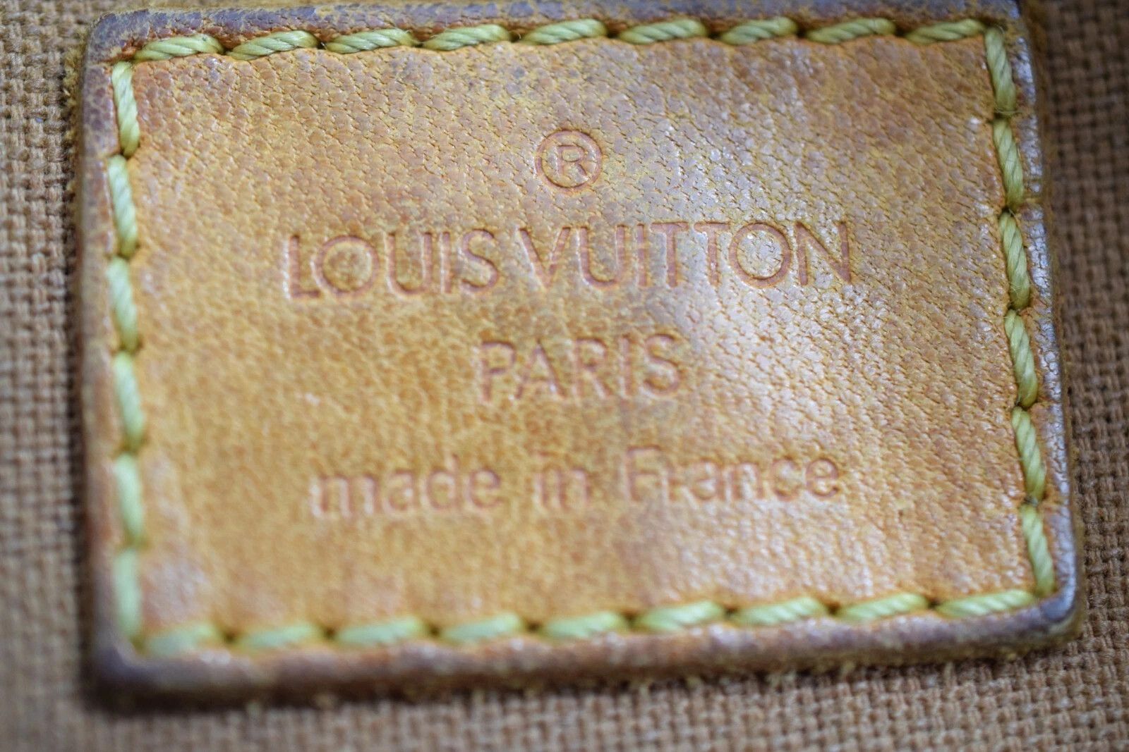 Louis Vuitton Louis Vuitton Pochette Bosphore CrossbodyBag Monogram M40044 Size ONE SIZE - 22 Thumbnail