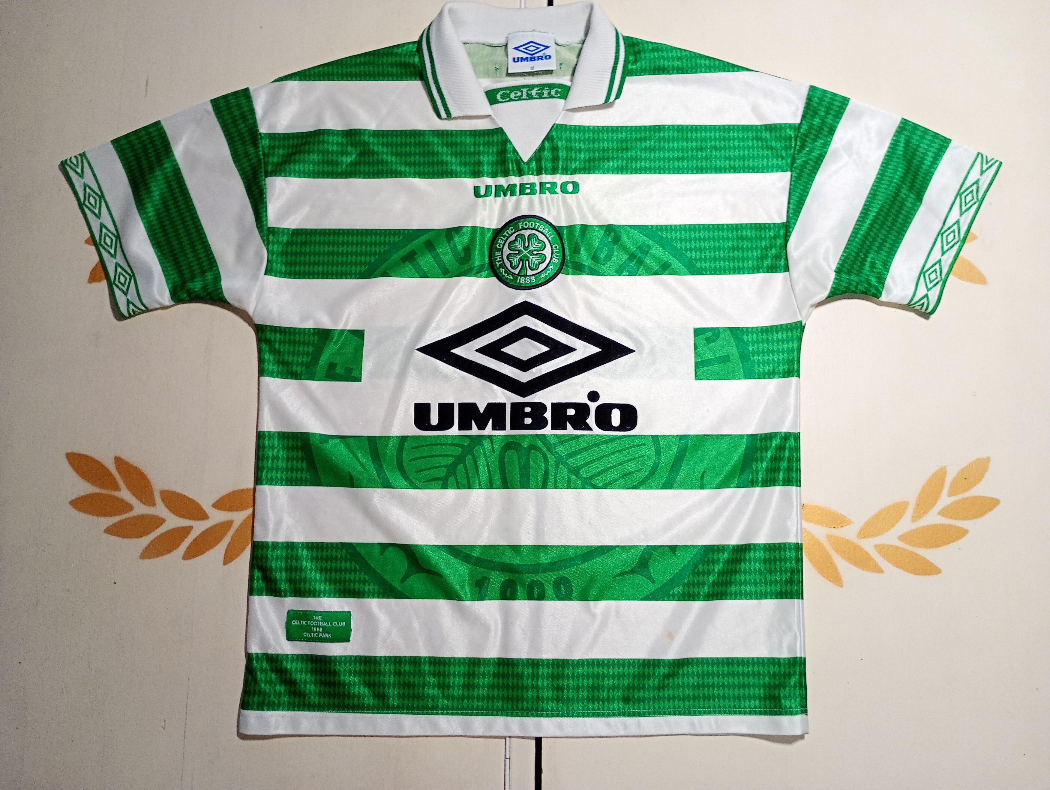 Umbro Umbro Celtic Home Jersey 1997-1999 Size US M / EU 48-50 / 2 - 1 Thumbnail