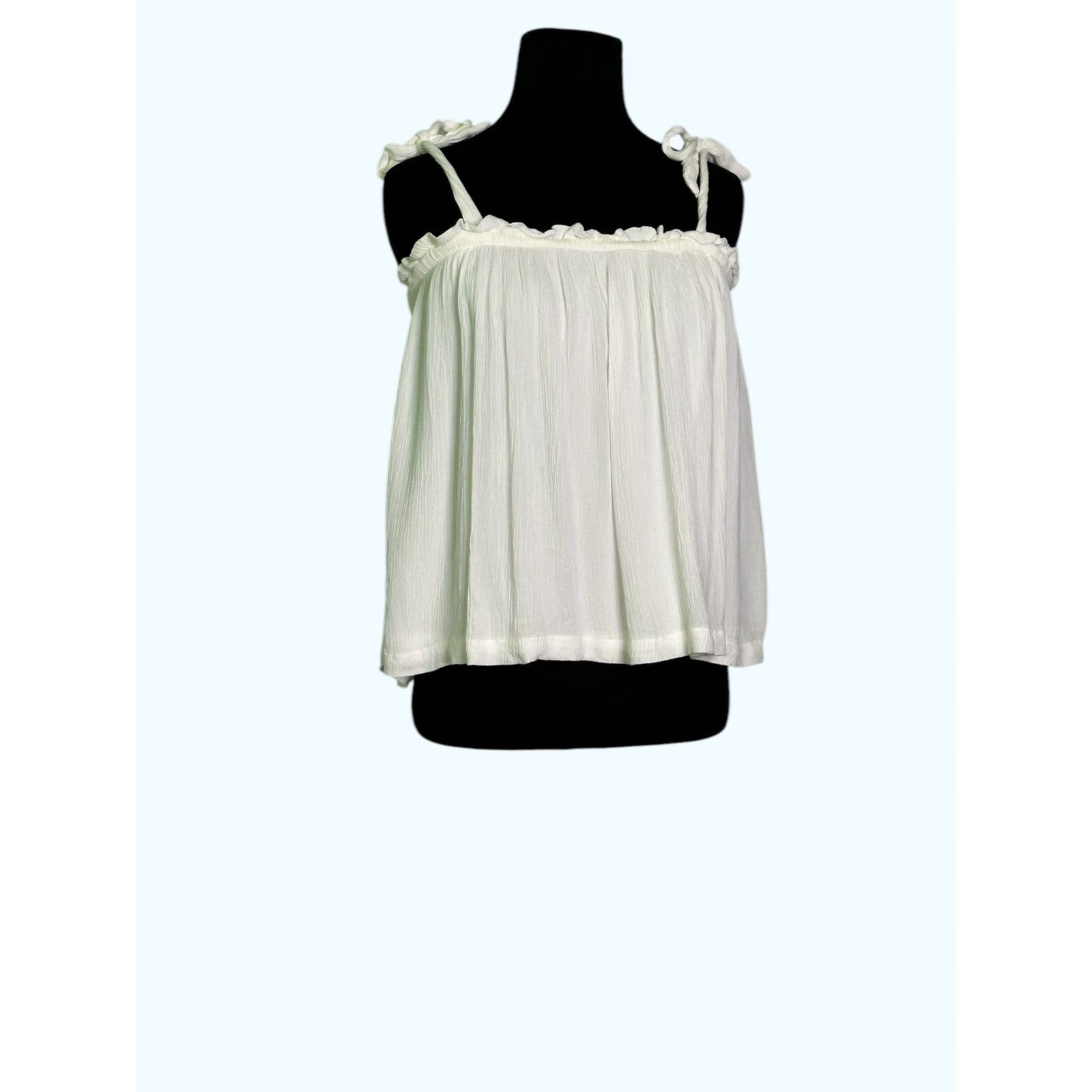 Hollister Hollister white crop cami size small Size S / US 4 / IT 40 - 9 Thumbnail