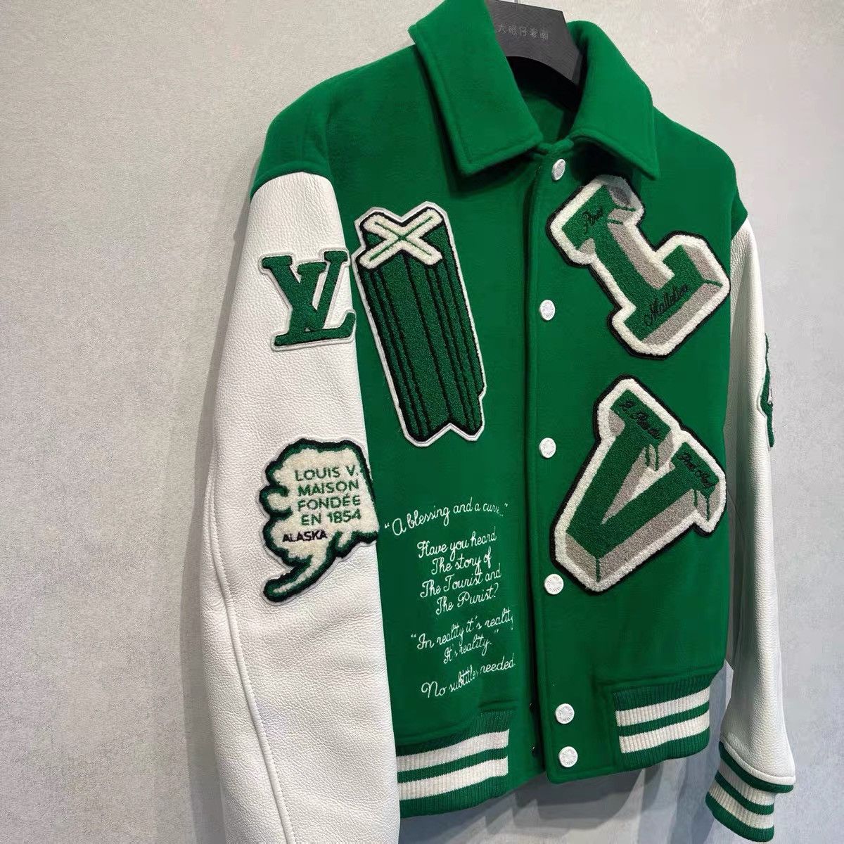 Louis Vuitton Louis Vuitton Green Embroidered Logo Varsity Jacket. Size US S / EU 44-46 / 1 - 3 Thumbnail