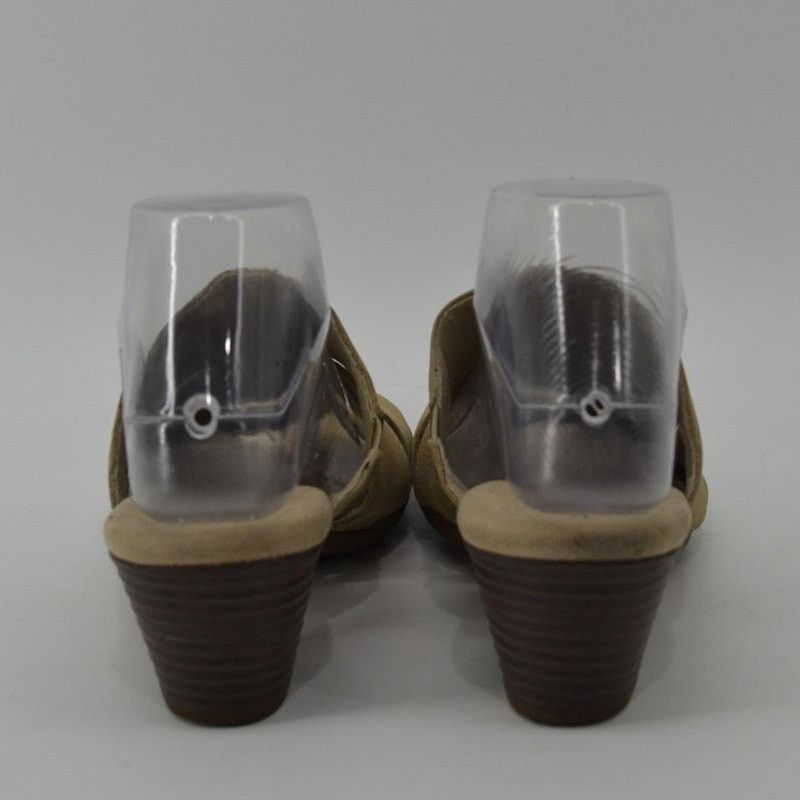 Clarks Clarks Size 8 Womens Tan Beige Leather Slip On Sandals Mules Size US 8 / IT 38 - 13 Thumbnail