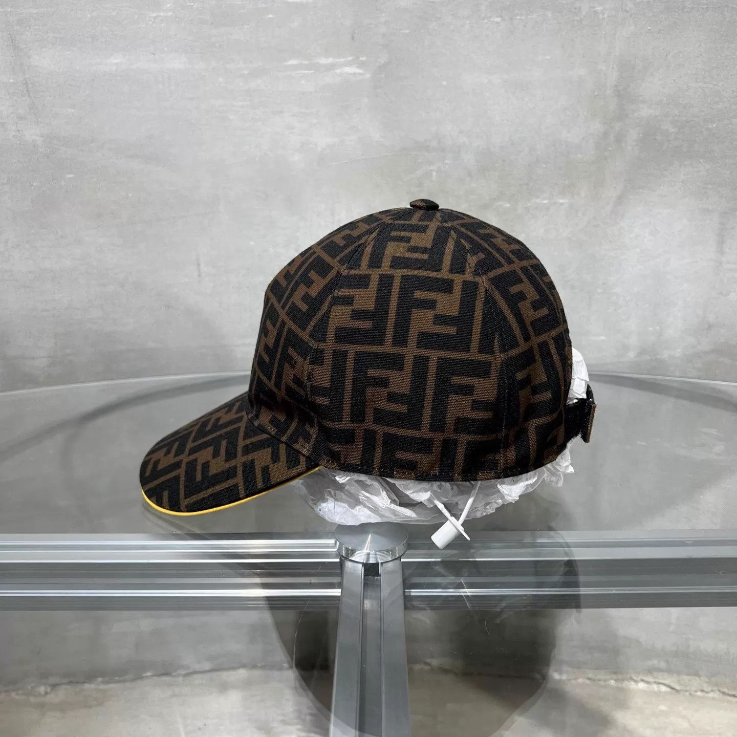 Fendi FENDI Monogram Print Cap Mint 58cm Size ONE SIZE - 2 Thumbnail