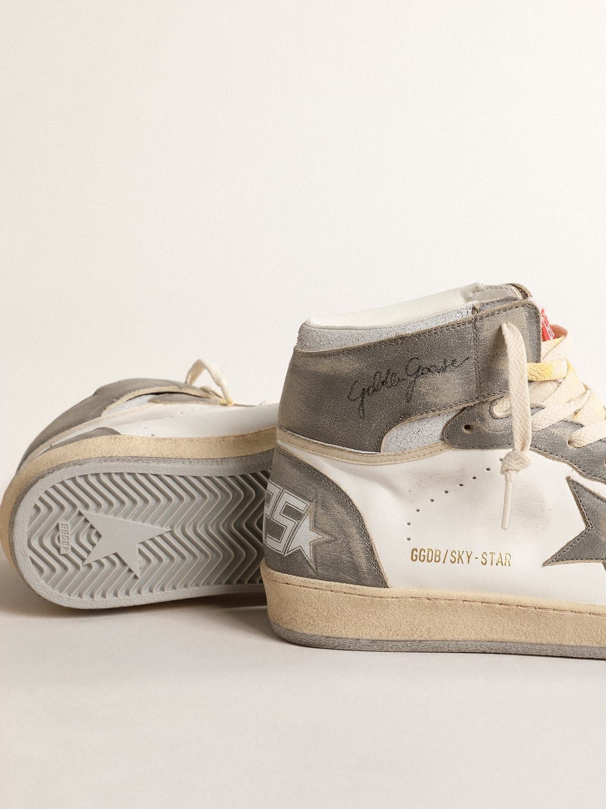 Golden Goose o1w1db10425 Sky-Star Mid Top Sneakers in Grey/White Size US 8 / EU 41 - 4 Thumbnail