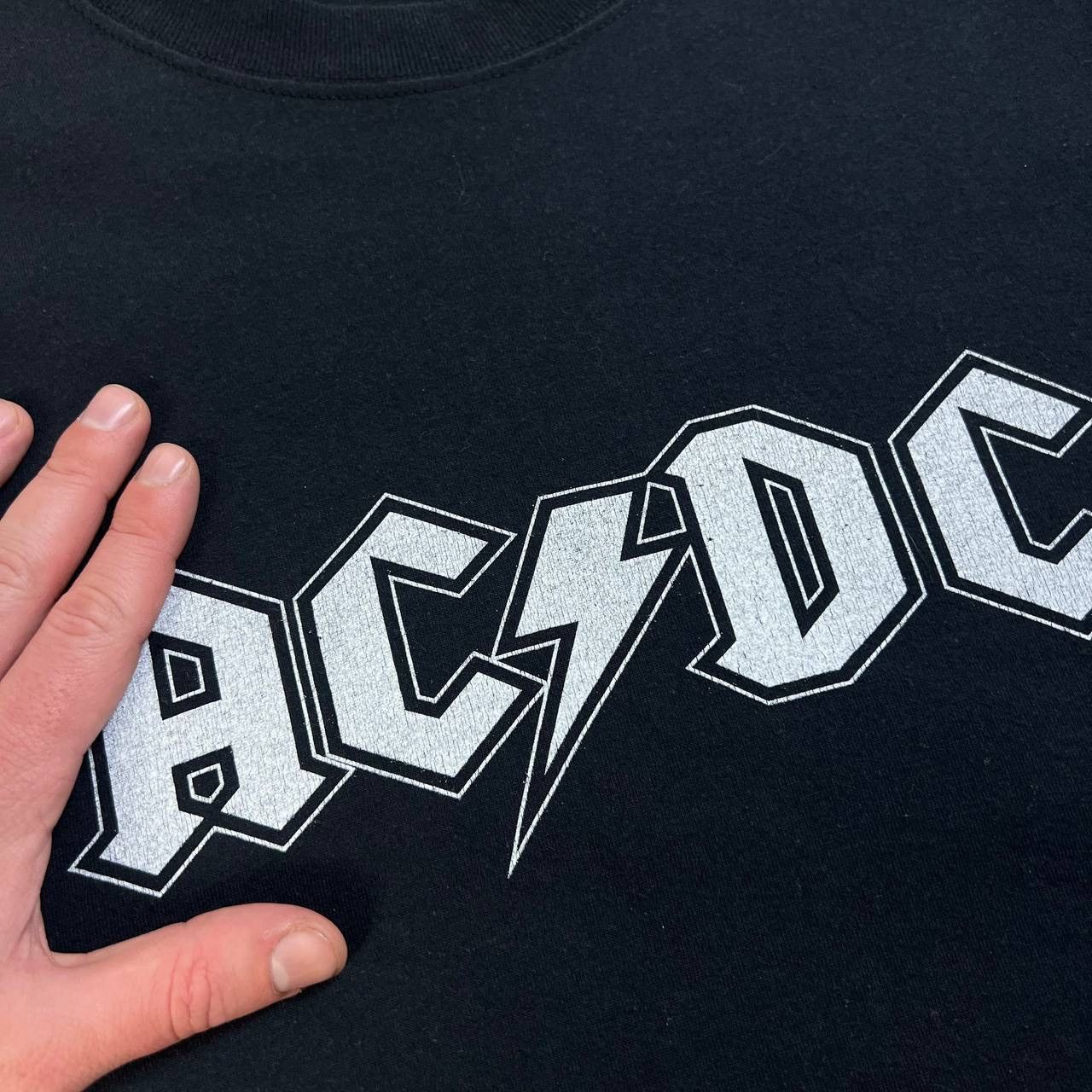 AC/DC AC/DC Vintage 90s Two-Sides Big Logo Rock Band T-Shirt 1TS35 Size US XL / EU 56 / 4 - 7 Thumbnail