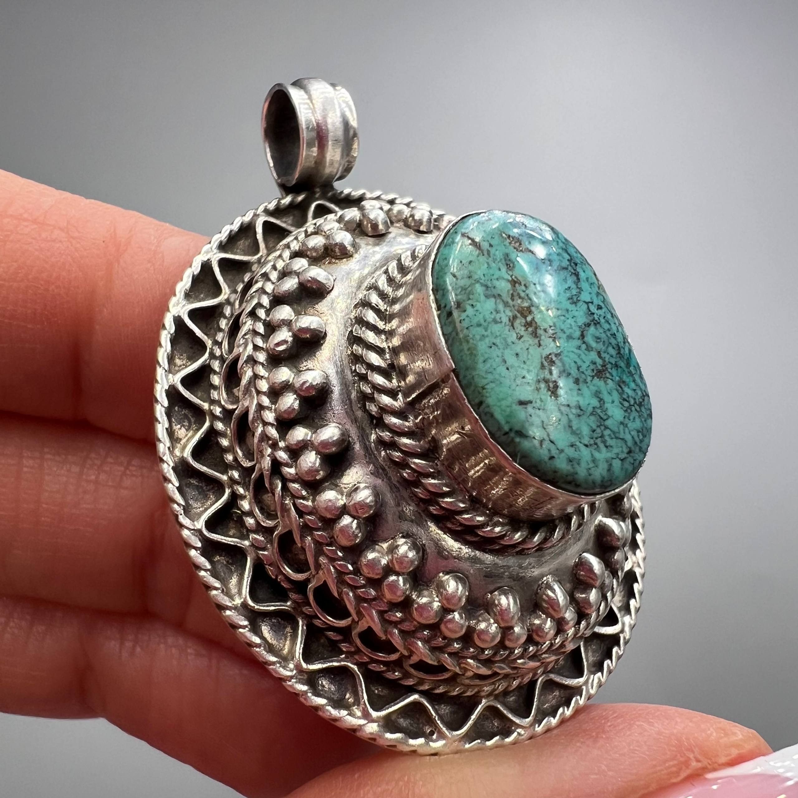 Vintage Vintage Sterling Silver 925 Pendant Turquoise Cabochon Size ONE SIZE - 1 Thumbnail