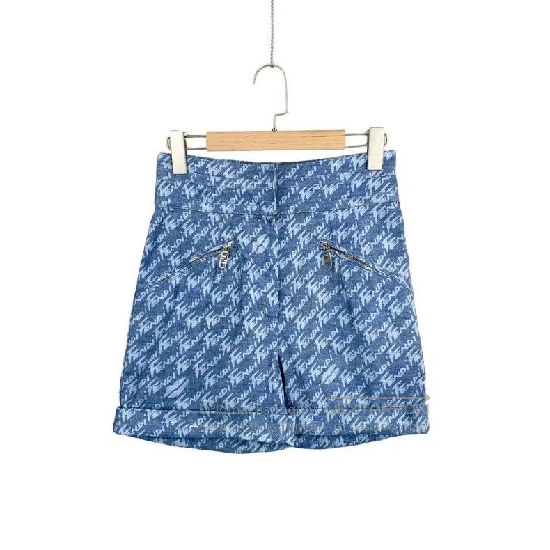 Fendi Fendi Cotton Logo Full Print Short Pants Size 25" / US 0 / IT 36 - 2 Thumbnail