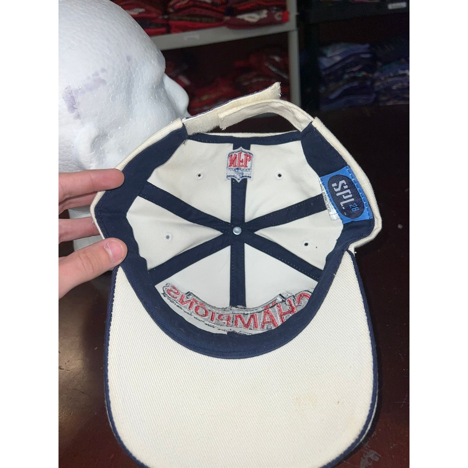 Vintage Vintage St. Louis Rams Hat Los Angeles 1999 Locker Room VTG Size ONE SIZE - 7 Thumbnail