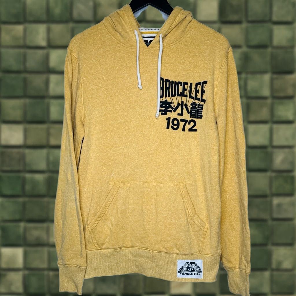 Roots Roots of Fight Bruce Lee 1972 Hoodie Yellow S Mens Pullover Kangaroo Pocket Drawstring Hood Size US S / EU 44-46 / 1 - 1 Thumbnail