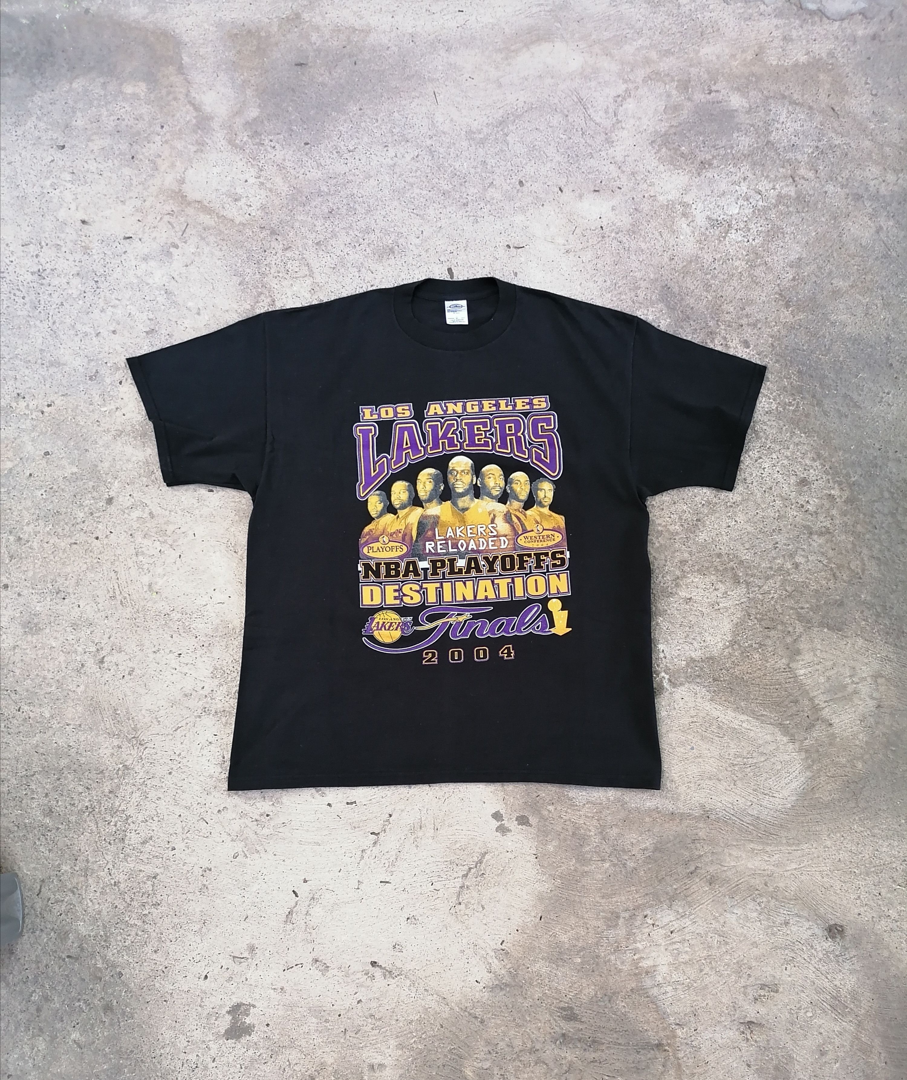 image of Vintage Lakers 2004 in Black, Men's (Size XL)