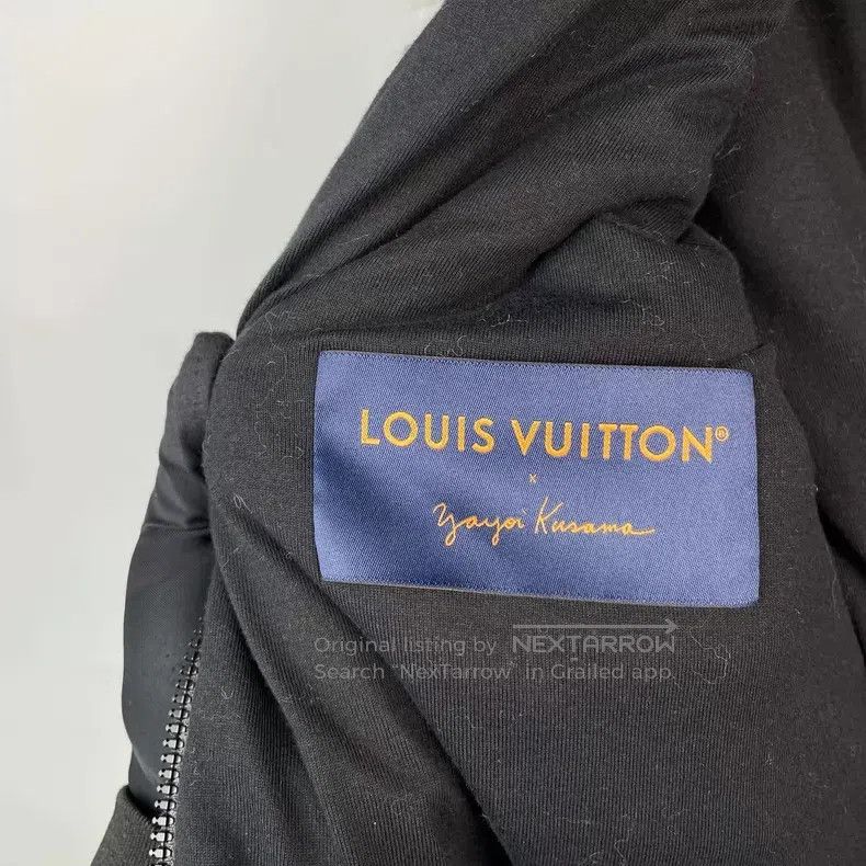 Louis Vuitton Louis Vuitton Co-branded Yayoi Kusama black and white polk Size US S / EU 44-46 / 1 - 7 Thumbnail