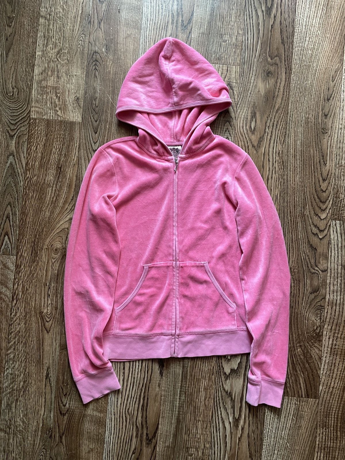 Juicy Couture VINTAGE VELOUR JUICY COUTURE 2000s ZIP UP HOODIE Size M / US 6-8 / IT 42-44 - 1 Thumbnail