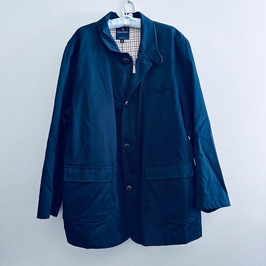Brooks Brothers Brooks Brothers navy light windbreaker overcoat Size US XL / EU 56 / 4 - 2 Thumbnail