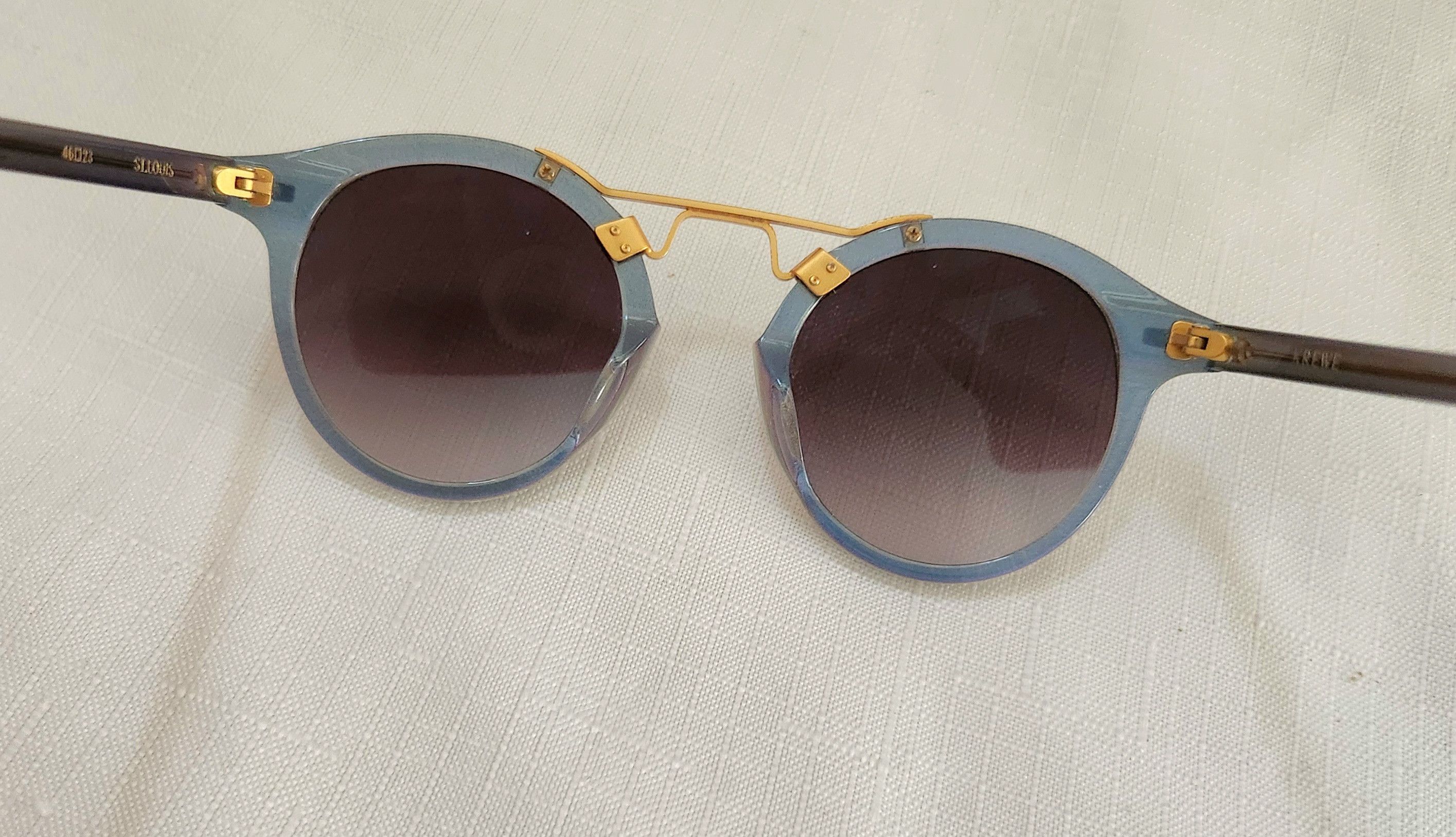 Krewe Krewe ST. LOUIS Matte Opaline to Crystal 24K Mirrored 46-23 Size ONE SIZE - 9 Thumbnail