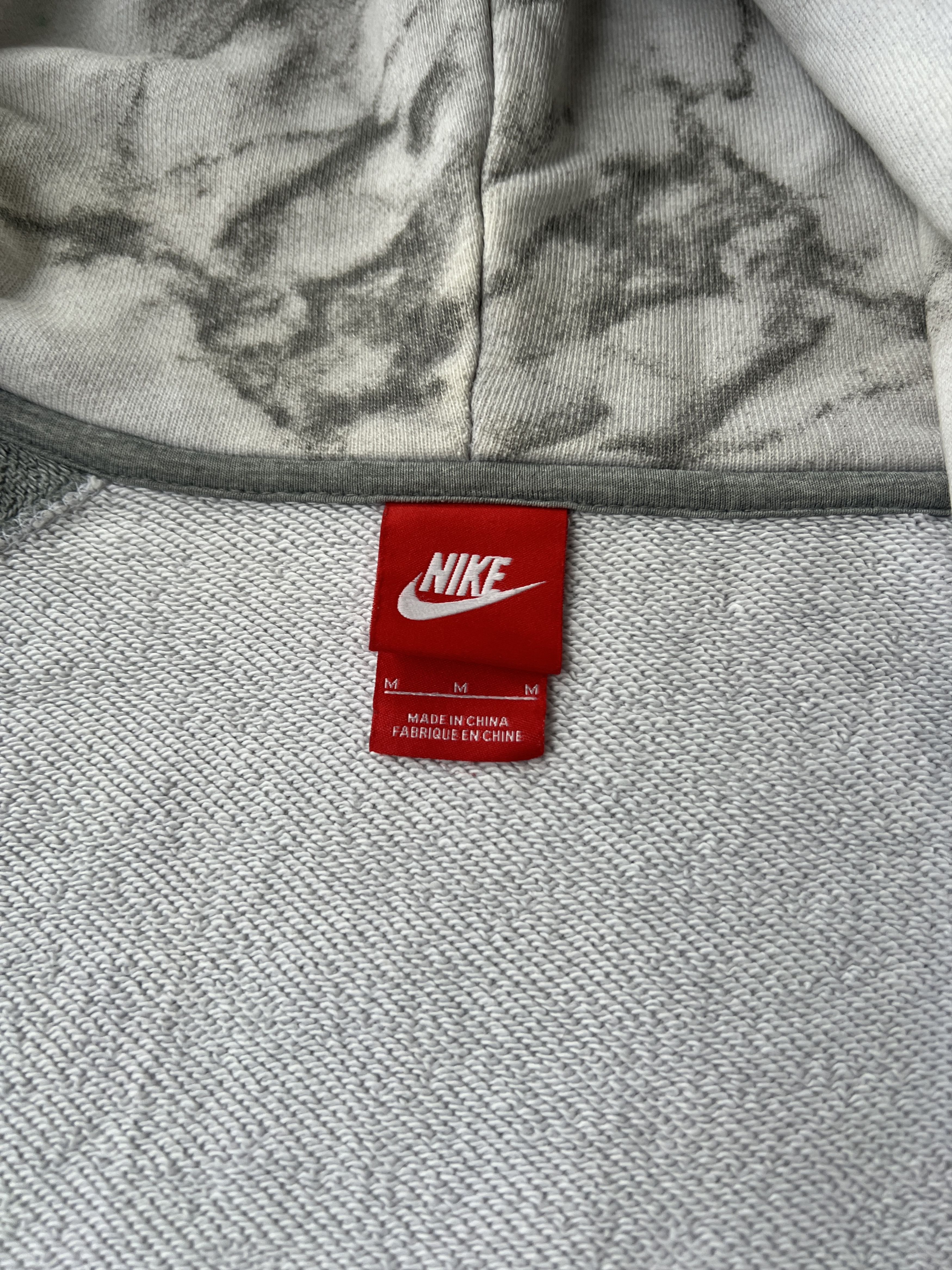 Nike Nike Kobe Creating a Masterpiece Since 1999 MMXIV Zip Hoodie Size US M / EU 48-50 / 2 - 6 Thumbnail
