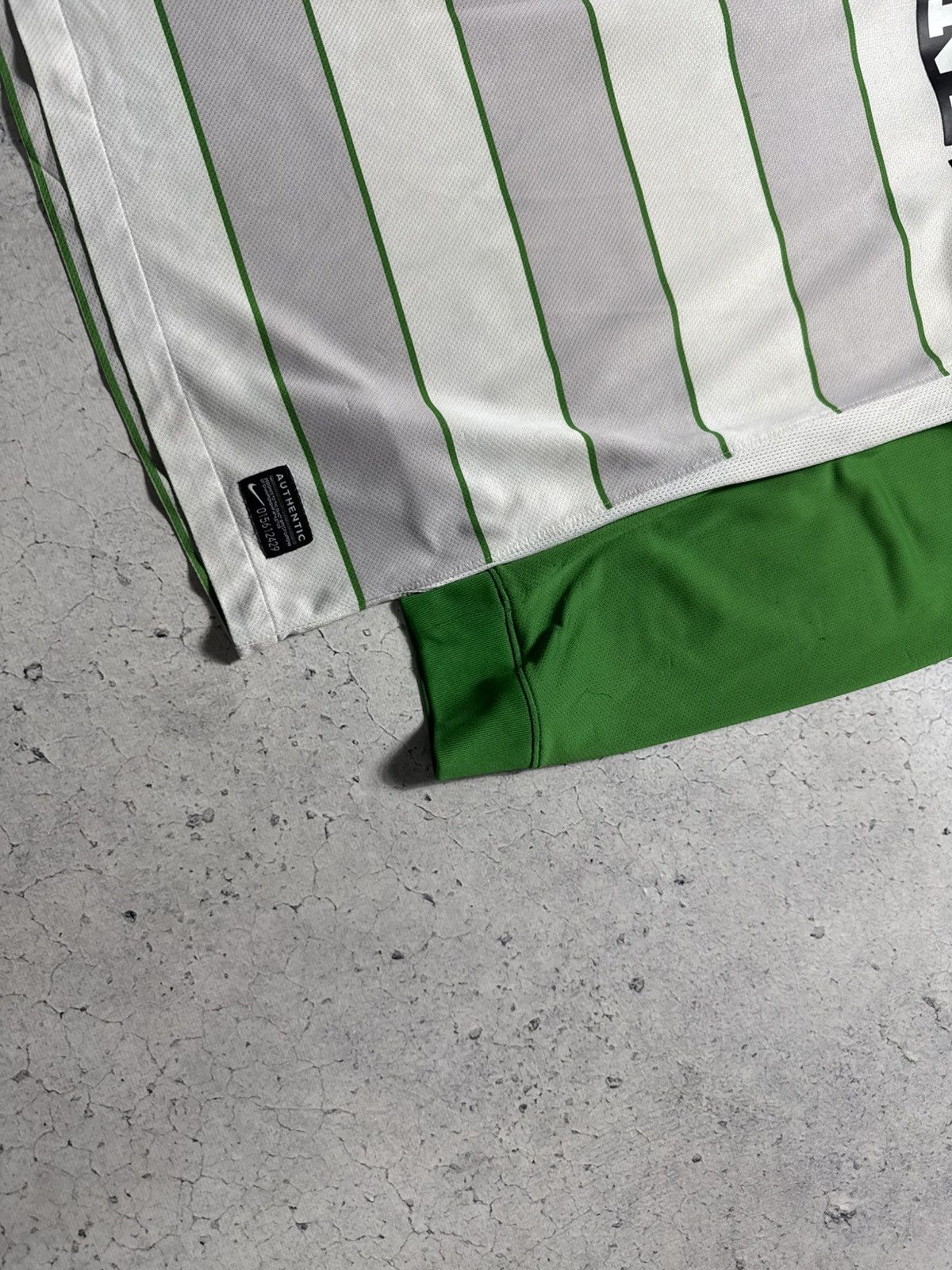 Nike Nike FC Celtic 2011/2012 Vintage Soccer Jersey Long Sleeve Size US M / EU 48-50 / 2 - 3 Thumbnail