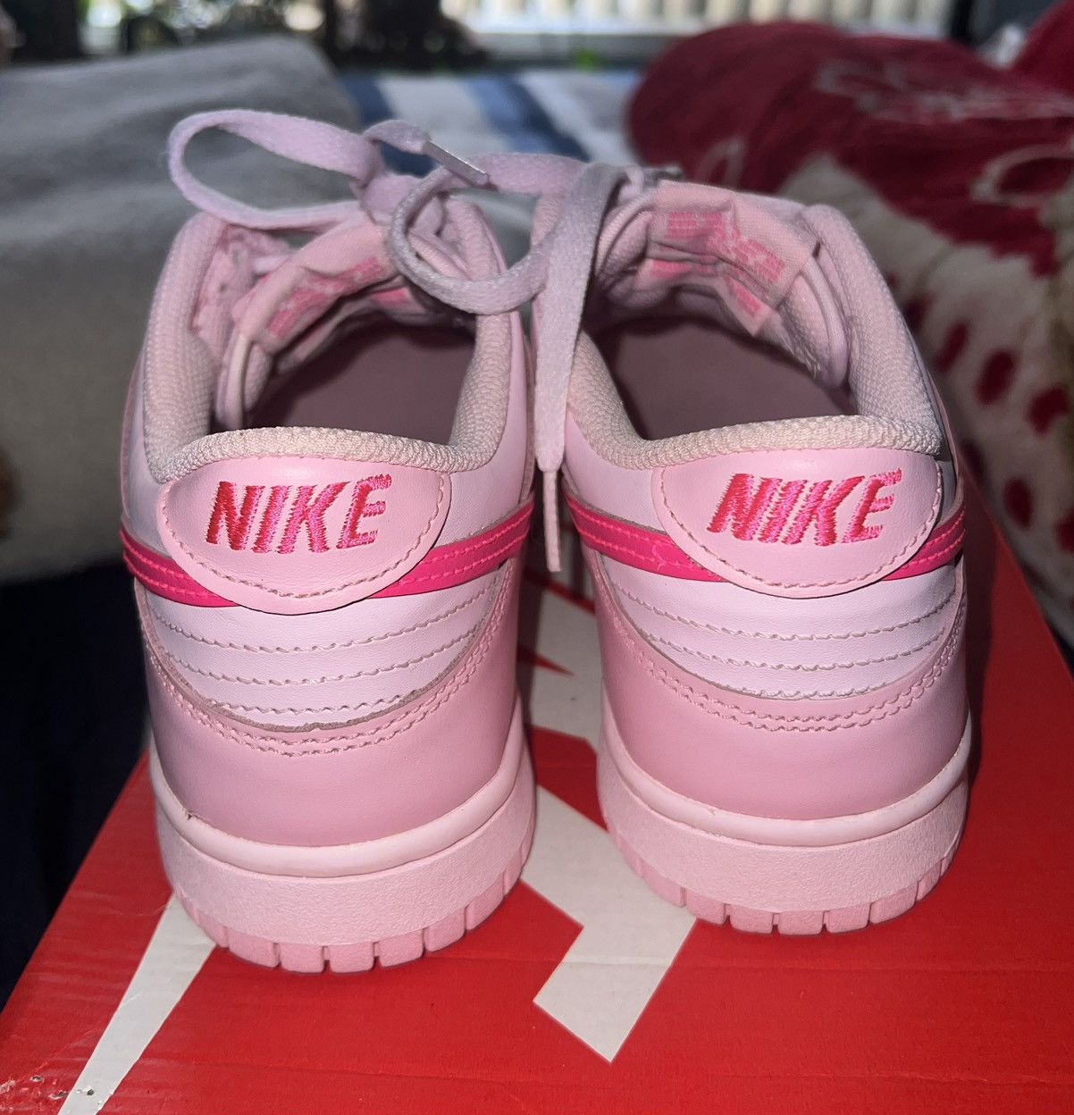 Nike Nike Dunk Low Triple Pink GS 6.5Y (8W) DH9765-600 Size US 6.5 / IT 36.5 - 5 Thumbnail