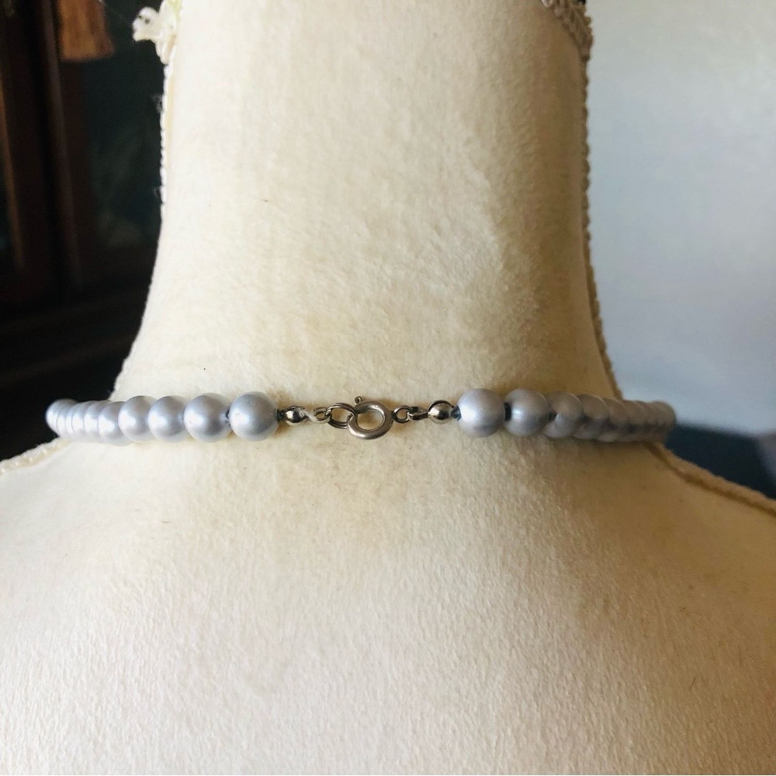 Vintage Vintage 70s-80s silver gray pearl bead necklace Size ONE SIZE - 7 Thumbnail
