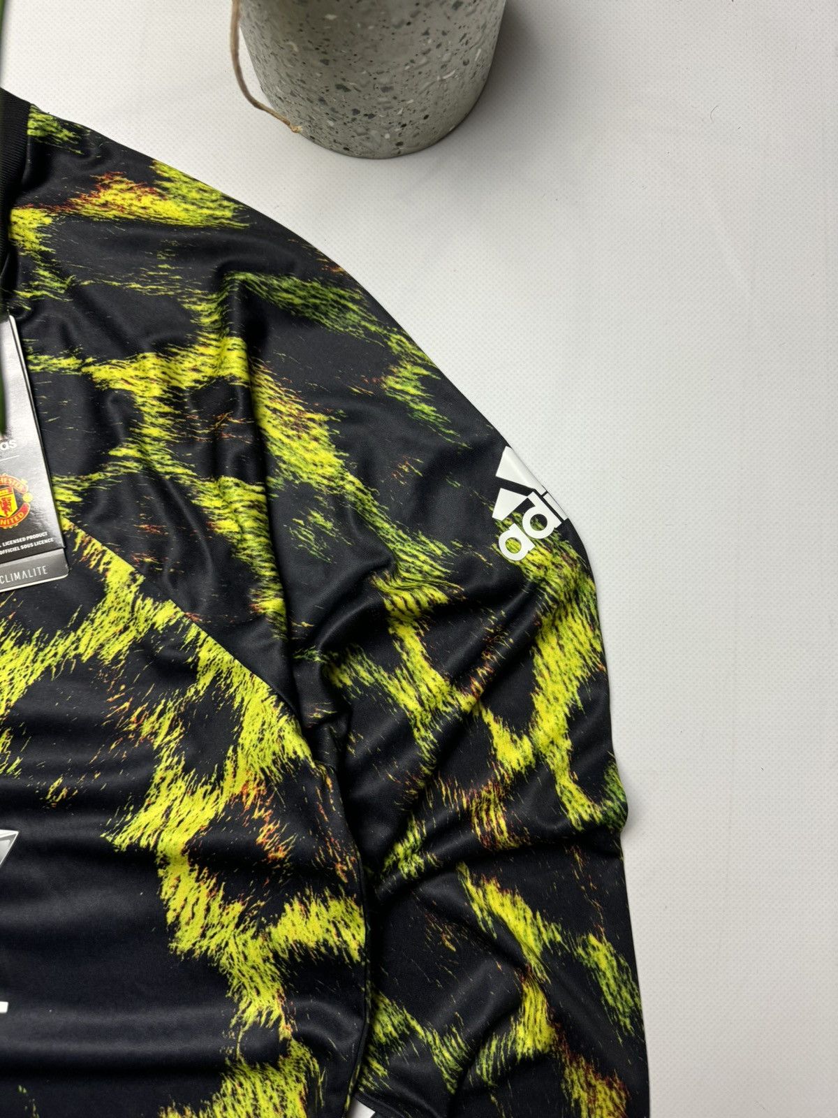 Adidas Rare Adidas Manchester United soccer jersey Martial (fake) Size US M / EU 48-50 / 2 - 7 Thumbnail