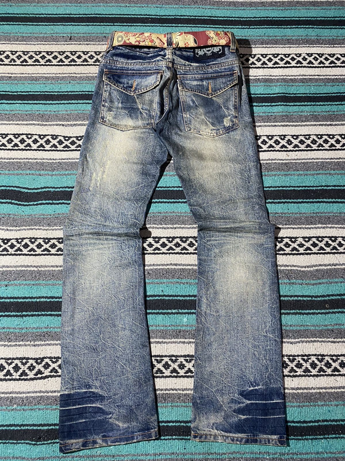 2000s Lowbox Distressed Claw Flared Denim Pants