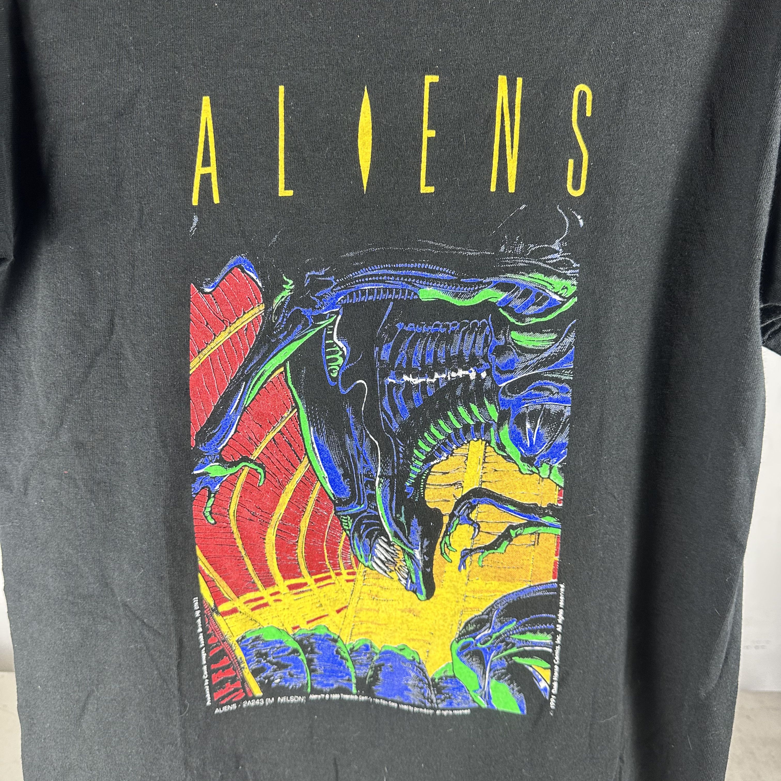 Vintage Vintage 1991 Aliens Movie Graphic Single Stitch T-Shirt Size US M / EU 48-50 / 2 - 2 Thumbnail