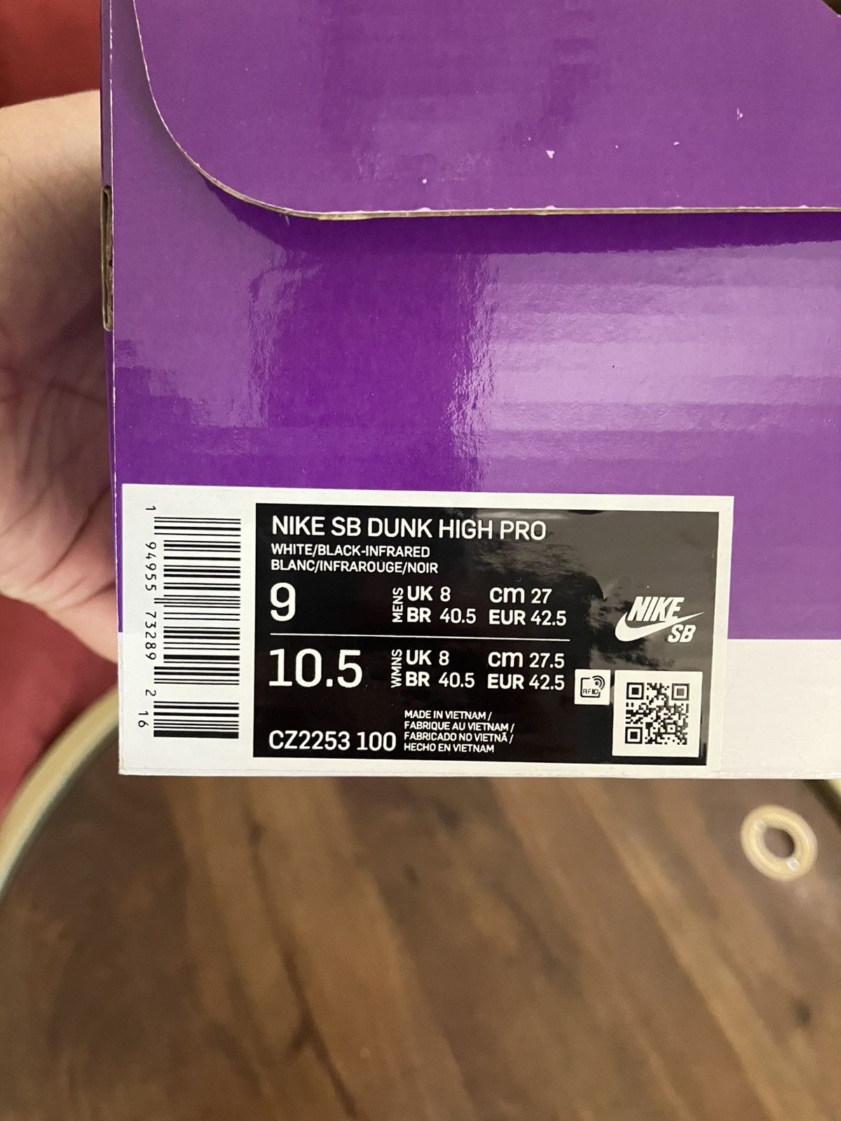Nike SB Nike SB Dunk High TV Signal CZ2253-100 Men’s 9 Size US 9 / EU 42 - 12 Thumbnail