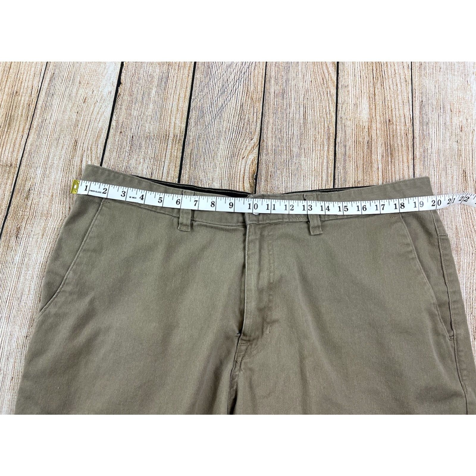 Volcom Volcom Mens Stone Surf Skate Shorts Brown 38 Chino Cotton Regular Size 38 Mens Good Condition Size US 38 / EU 54 - 4 Thumbnail