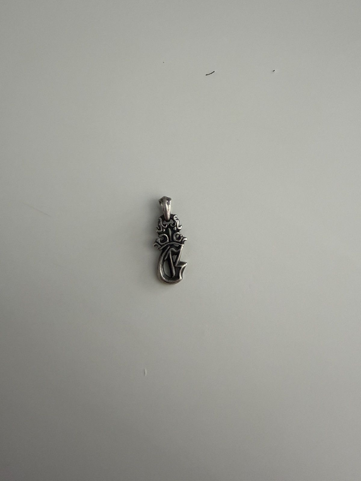 Bill Wall Leather Bill Wall Leather B pendant Size ONE SIZE - 1 Thumbnail