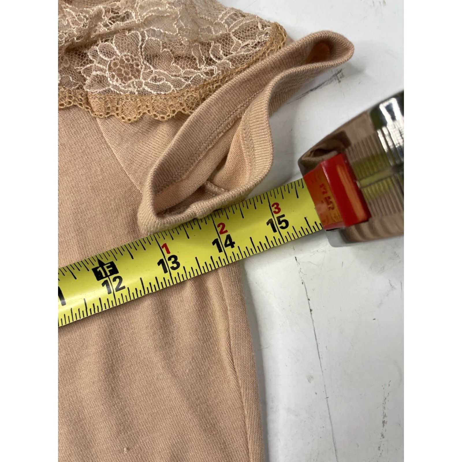 Alice + Olivia Alice + Olivia Lace Shirt Womens XS Dusty Pink Cap Sleeve Zip Back Round Neck Embroidered Zipper Casual Party Wedding Size XS / US 0-2 / IT 36-38 - 4 Thumbnail