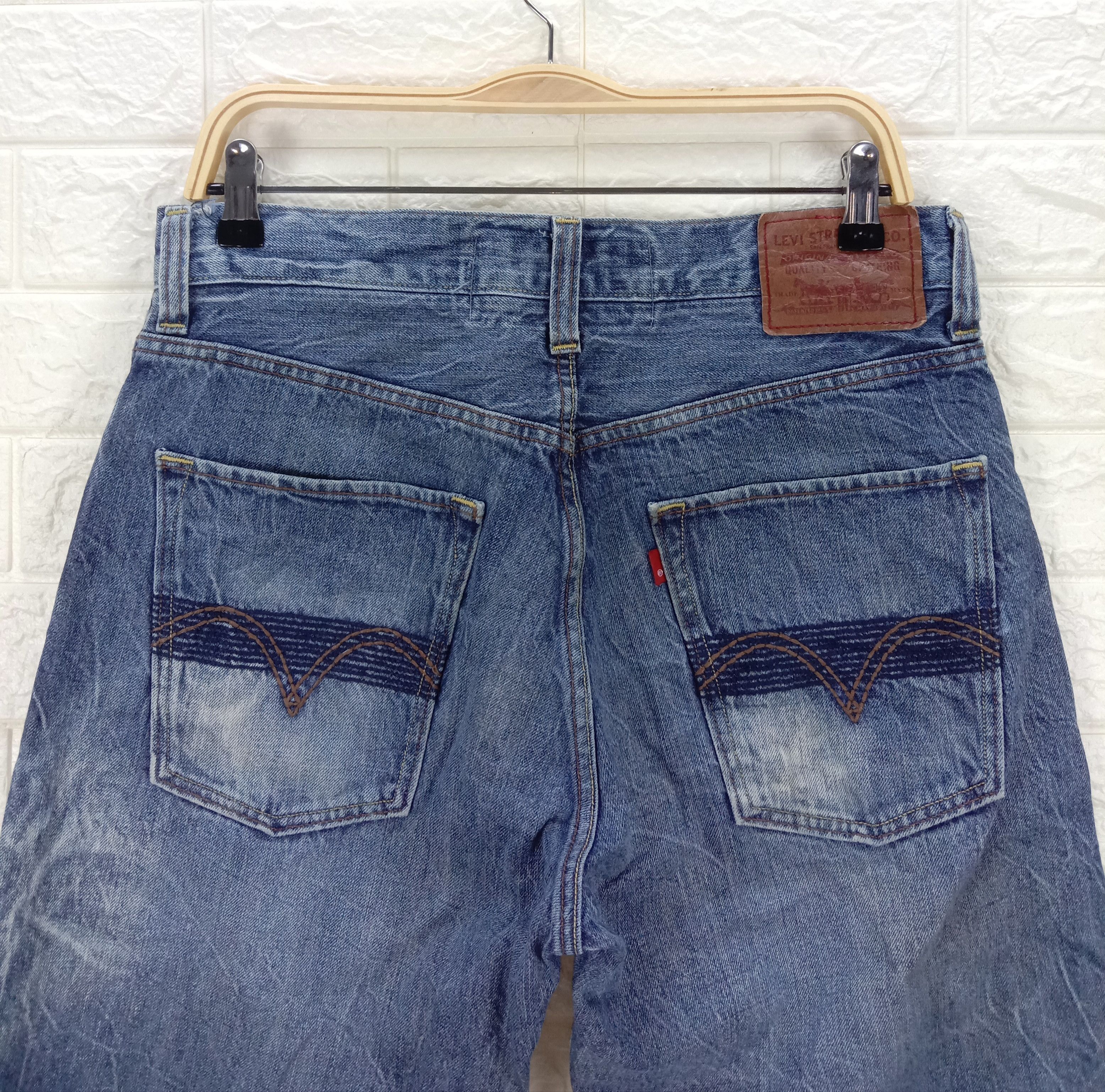 Levi's Vintage Levi's 569 Jeans Blue Wash Distressed Denim Size US 32 / EU 48 - 6 Thumbnail
