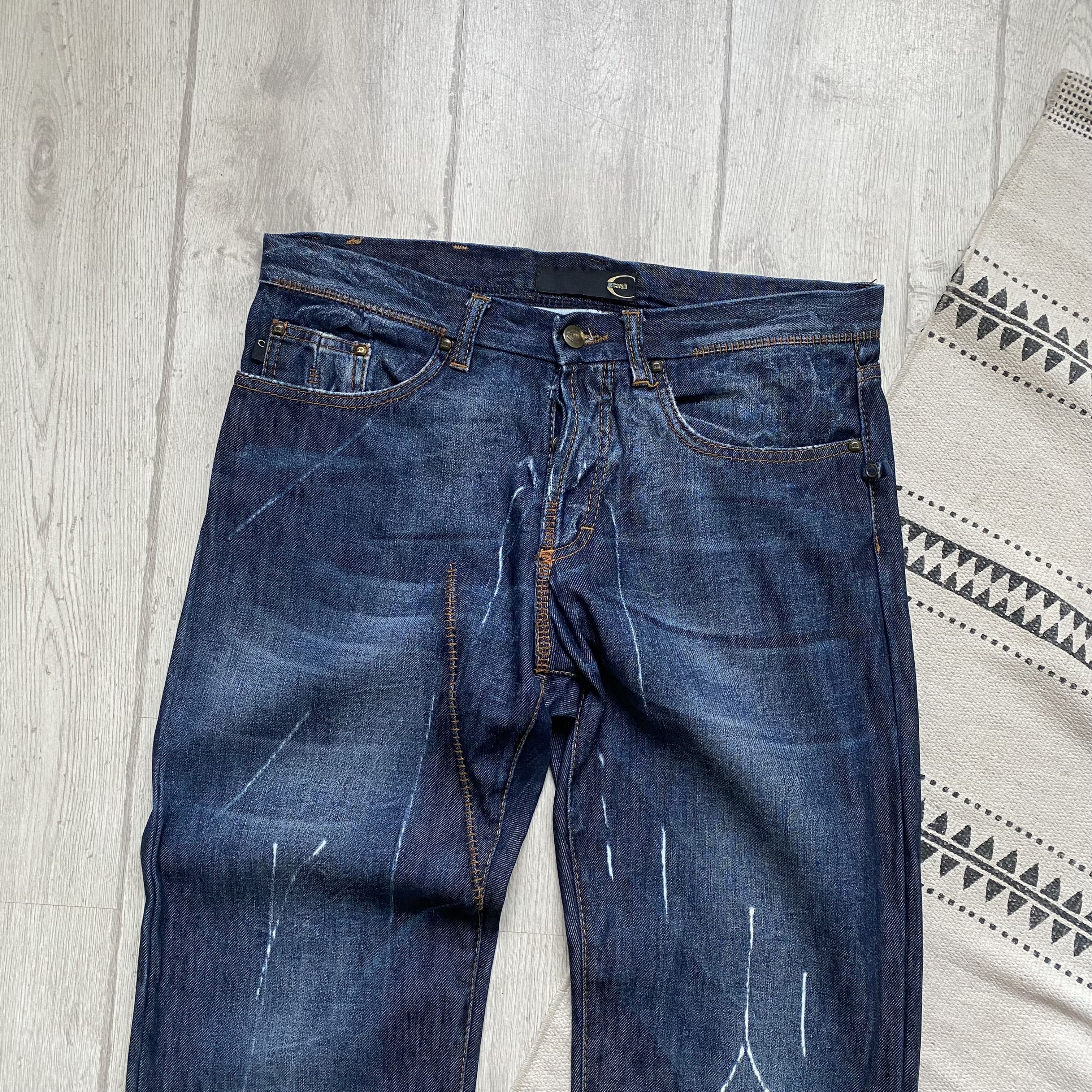 Just Cavalli Luxury RARE Just Cavali Denim distressed jeans Size US 32 / EU 48 - 2 Thumbnail