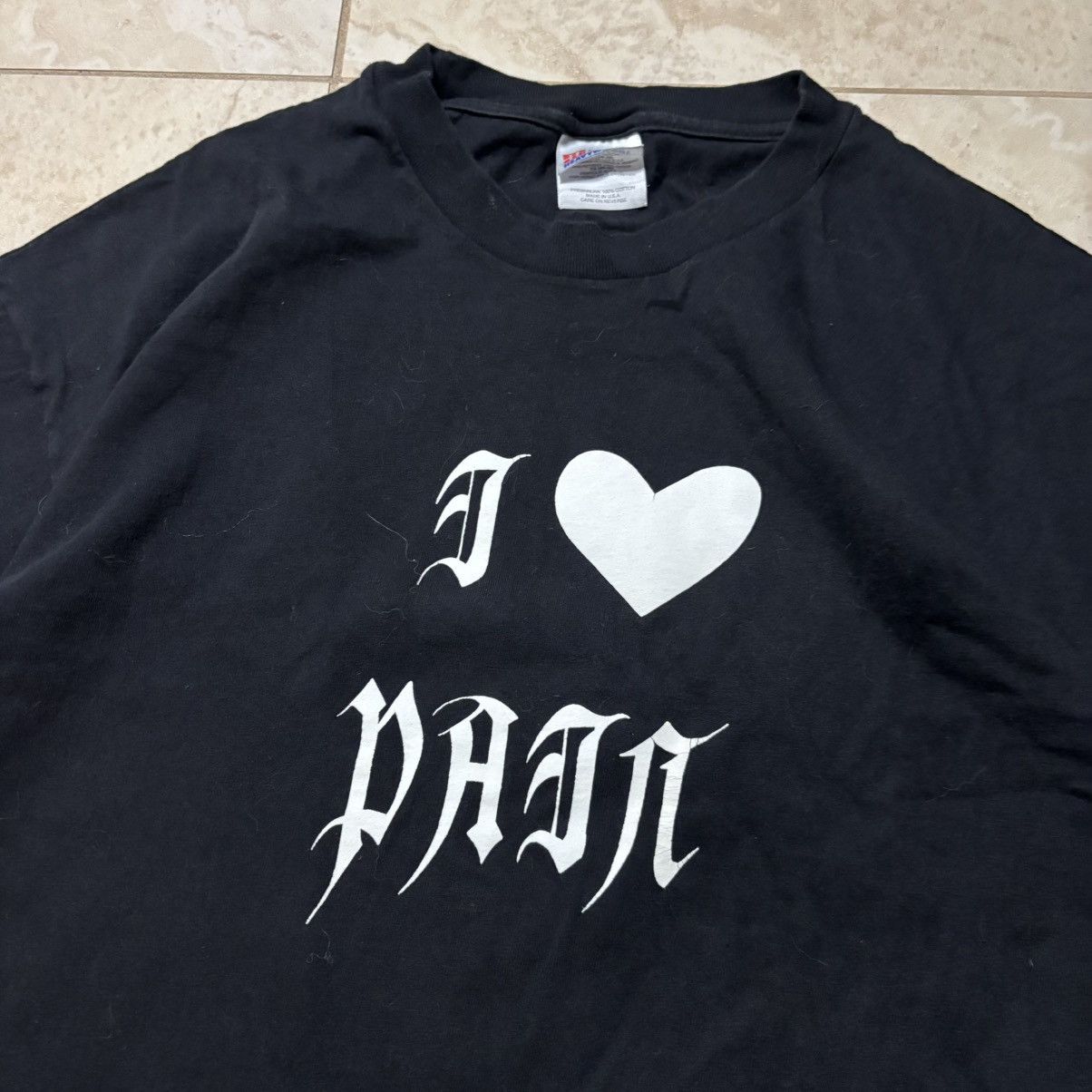 Vintage vtg 2000s I Love Pain tattoo emo goth devil graphic t-shirt Size US XL / EU 56 / 4 - 2 Thumbnail