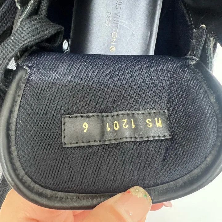 Louis Vuitton Louis Vuitton Rivoli Sneakers in Black and White -2508 Size US 7 / EU 40 - 1 Thumbnail