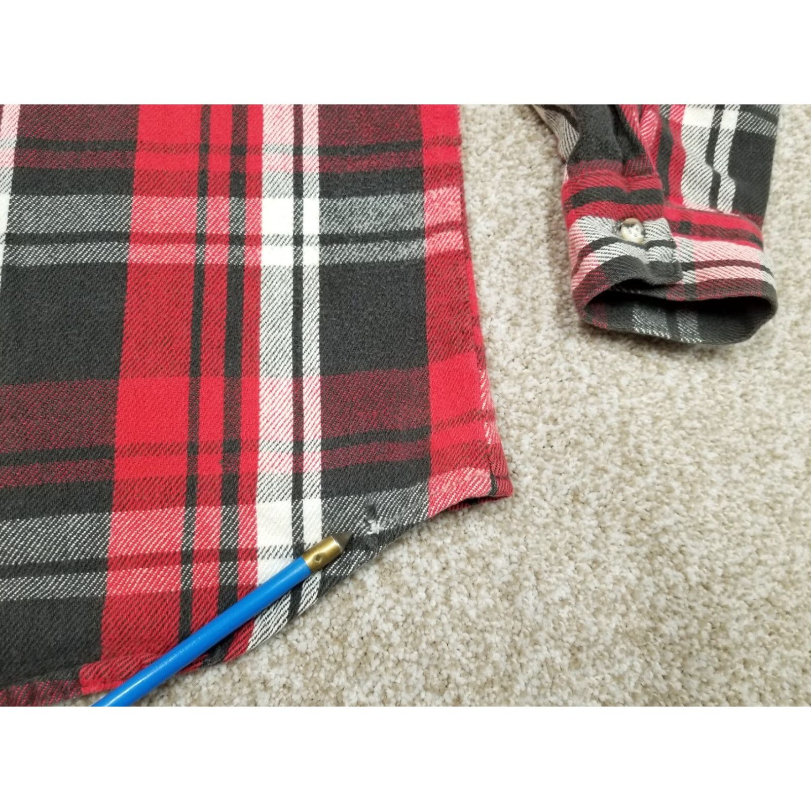 Vintage VINTAGE RedHead Flannel Shirt Mens M Red Plaid Long Sleeve Work Outdoors Camp Fish Shirt Men M Red Plaid Flannel Button-Up Casual Outdoor Size US M / EU 48-50 / 2 - 4 Thumbnail