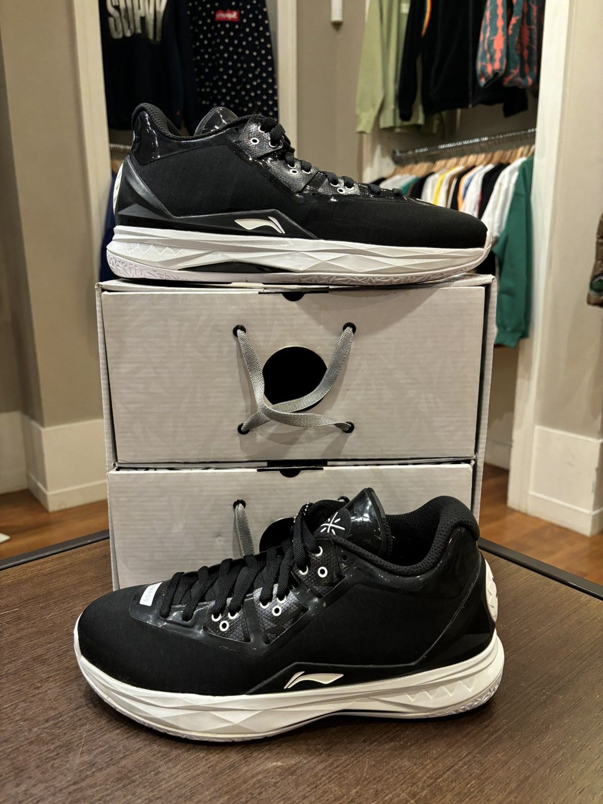 Li-Ning Way Of Wade “Shanghai Beijing Pack” Size US 11 / EU 44 - 1 Thumbnail