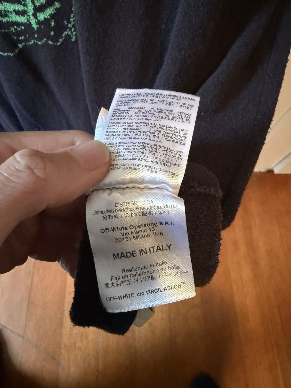 Off-White Rare Off-white mirror XL knit poly shirt Size US XL / EU 56 / 4 - 6 Thumbnail
