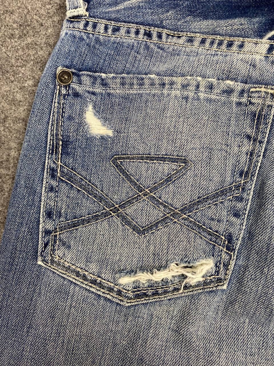 7 For All Mankind 7 for all mannkind standard cut distressed denim nice design Size US 32 / EU 48 - 4 Thumbnail