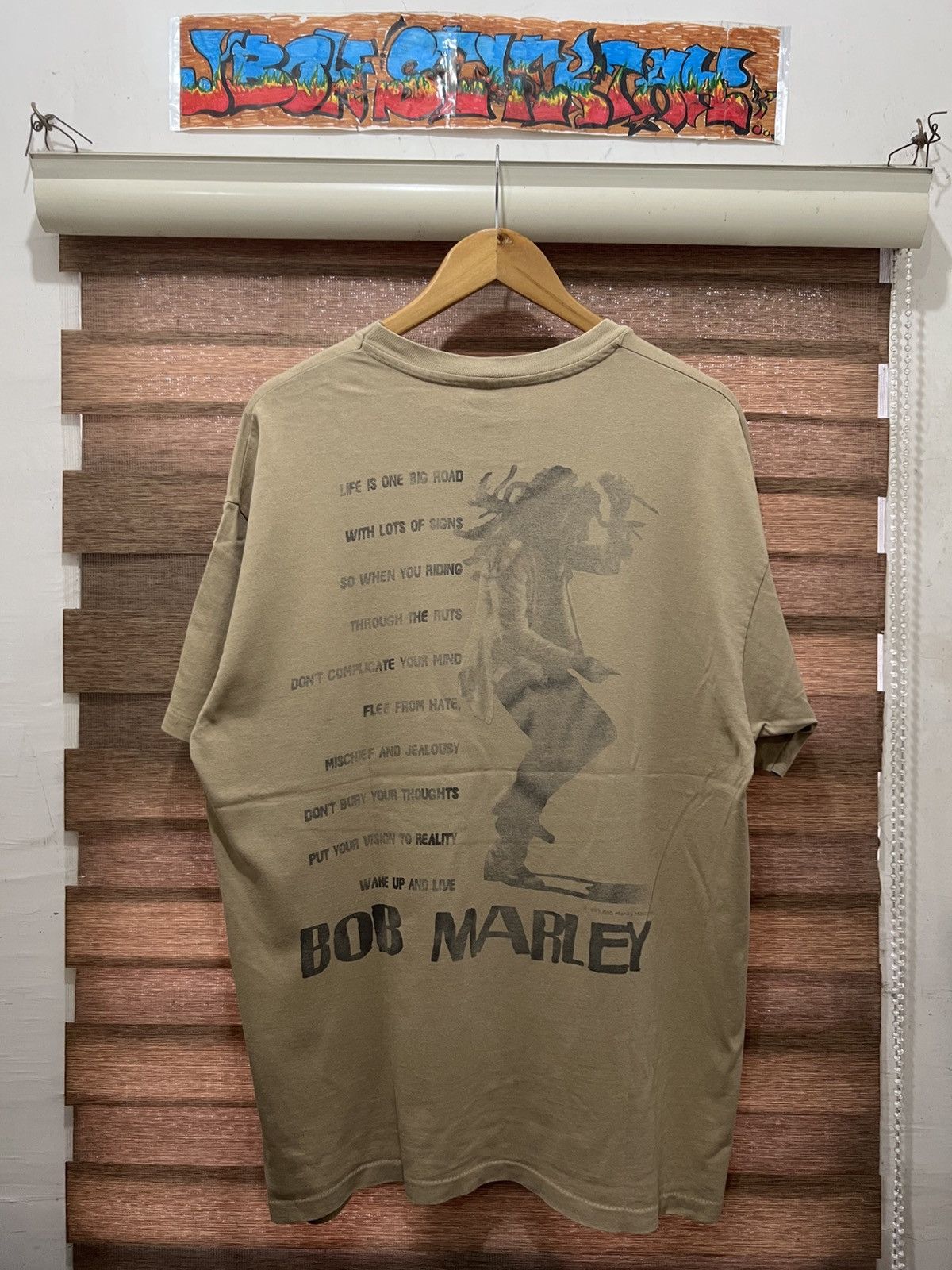 Bob Marley × Rap Tees × Vintage Vintage 90s Bob Marley Wake Up & Live Rasta Rap Tee Size US XL / EU 56 / 4 - 5 Thumbnail